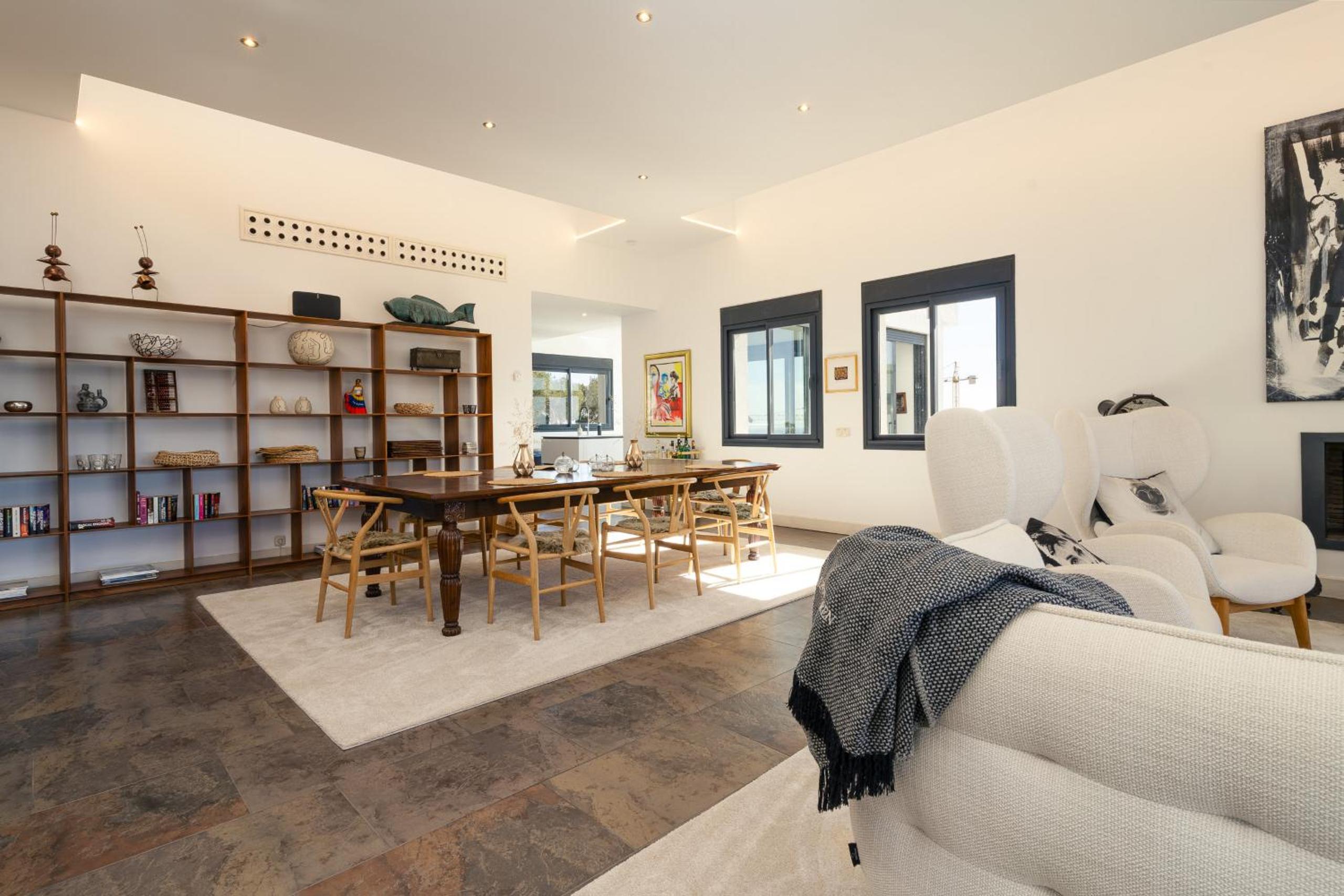 Seventh Heaven-Luxury Villa