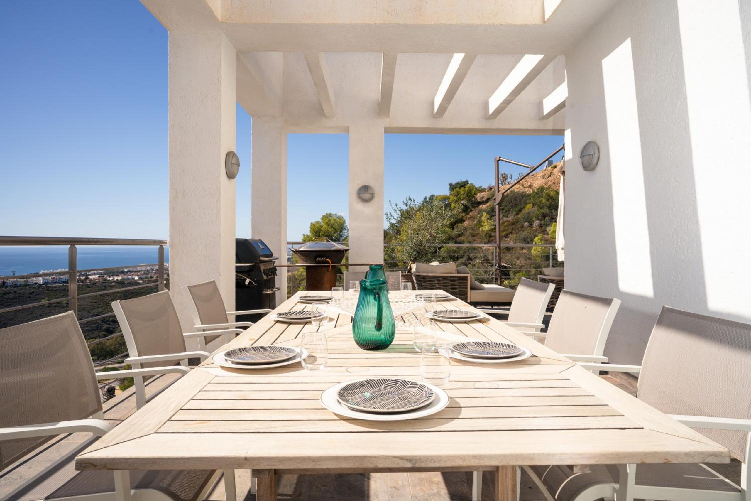 Seventh Heaven-Luxury Villa