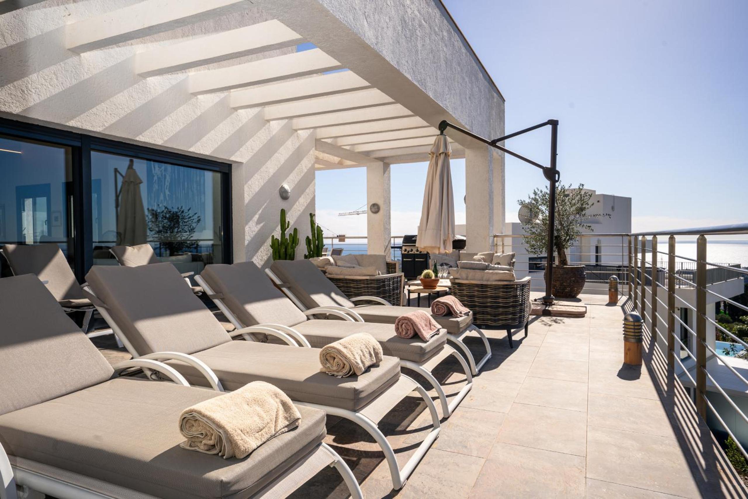 Seventh Heaven-Luxury Villa