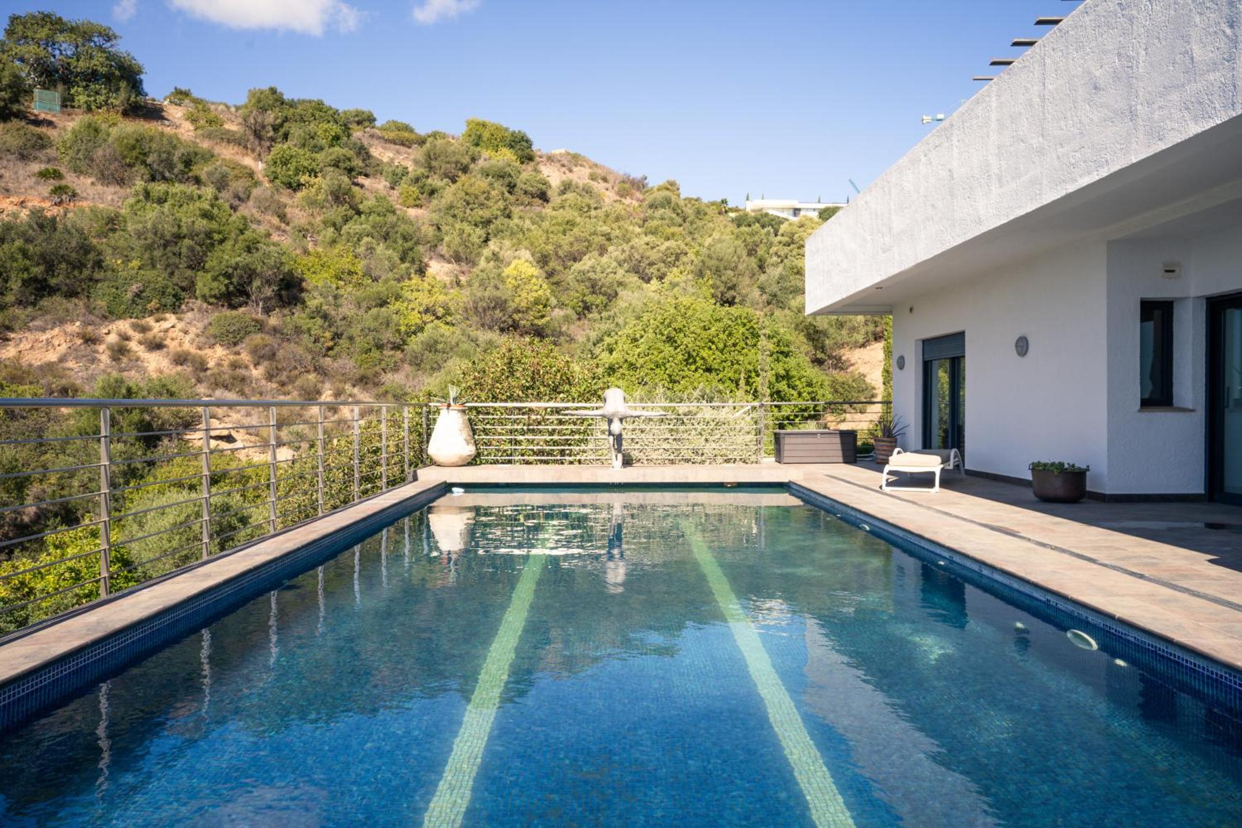 Seventh Heaven-Luxury Villa