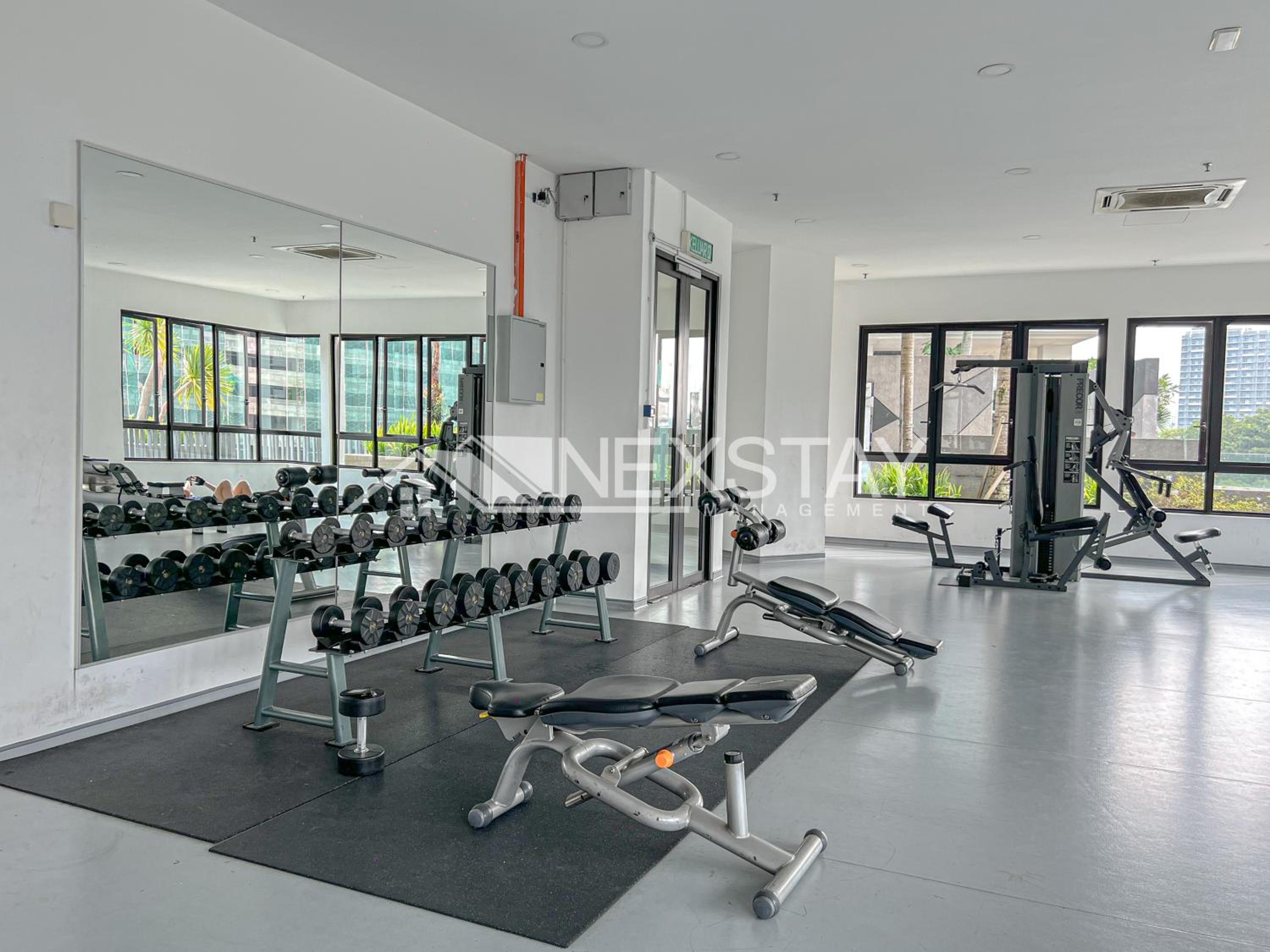 Cozy i-City Duplex Getaway by Nexstay