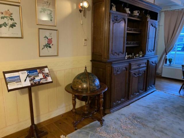 B&B Petit Chateau - Rust en Charme Centraal in Zeeuws-Vlaanderen view 5