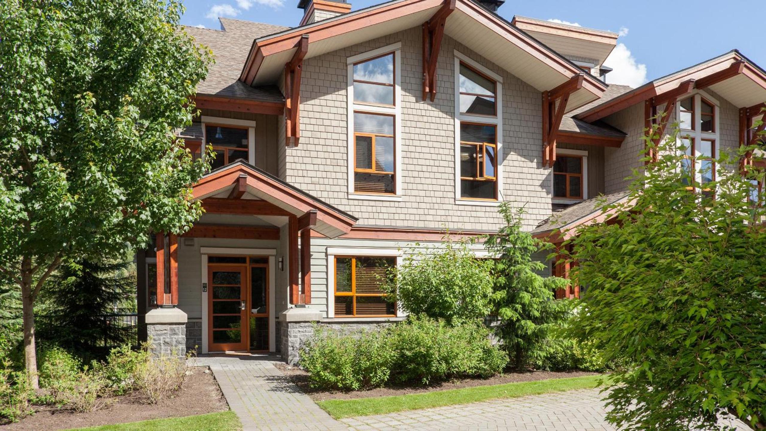 Fitzsimmons Walk 12 | Near Skiing & Village, Hot Tub, Mtn Views, Parking
