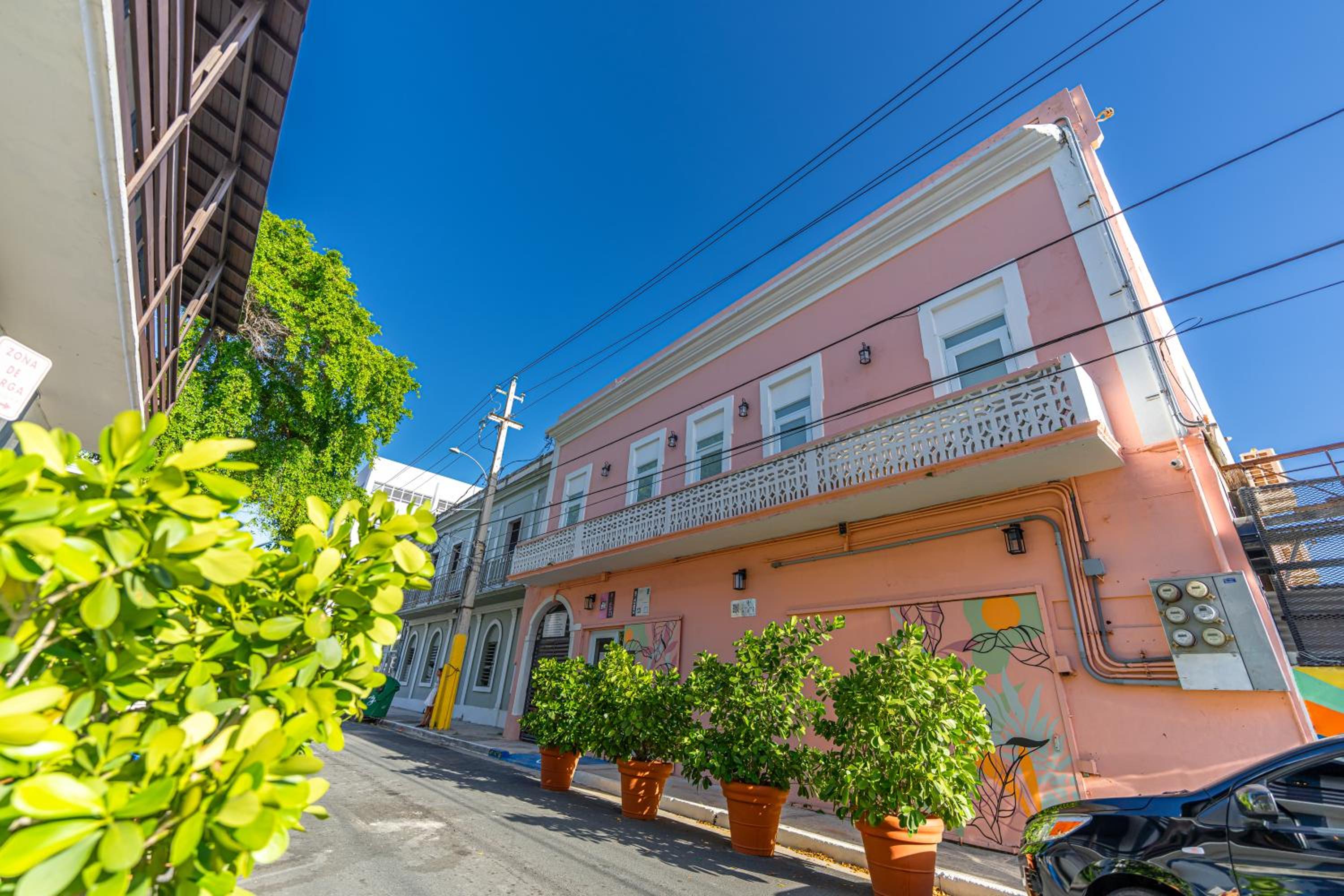 Juliette Hostel Digital Nomad Women Only - Property Image 11