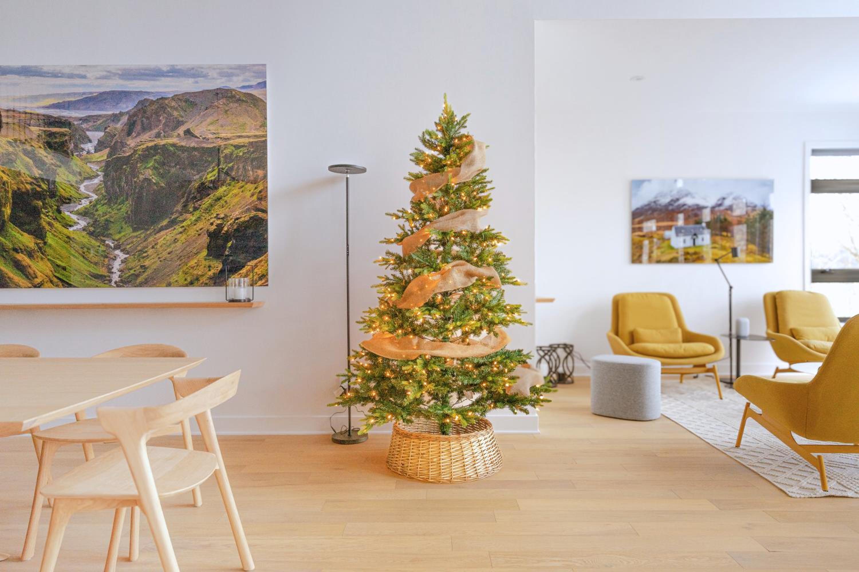 203 Verbier Building 7 - 5BR Tremblant Lux Condo Close to Everything