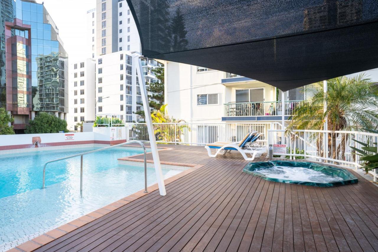 The Midtown - Modern Oasis with EV Charging Pool Netflix
