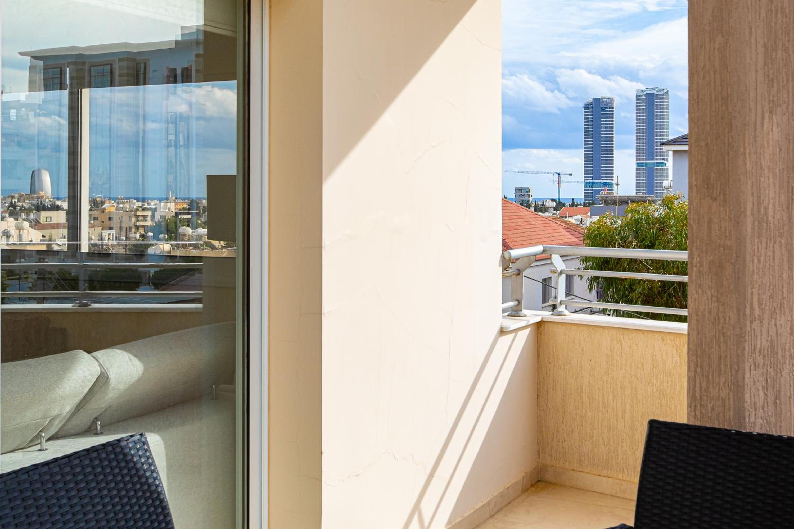 Central Bliss / your perfect home away from home