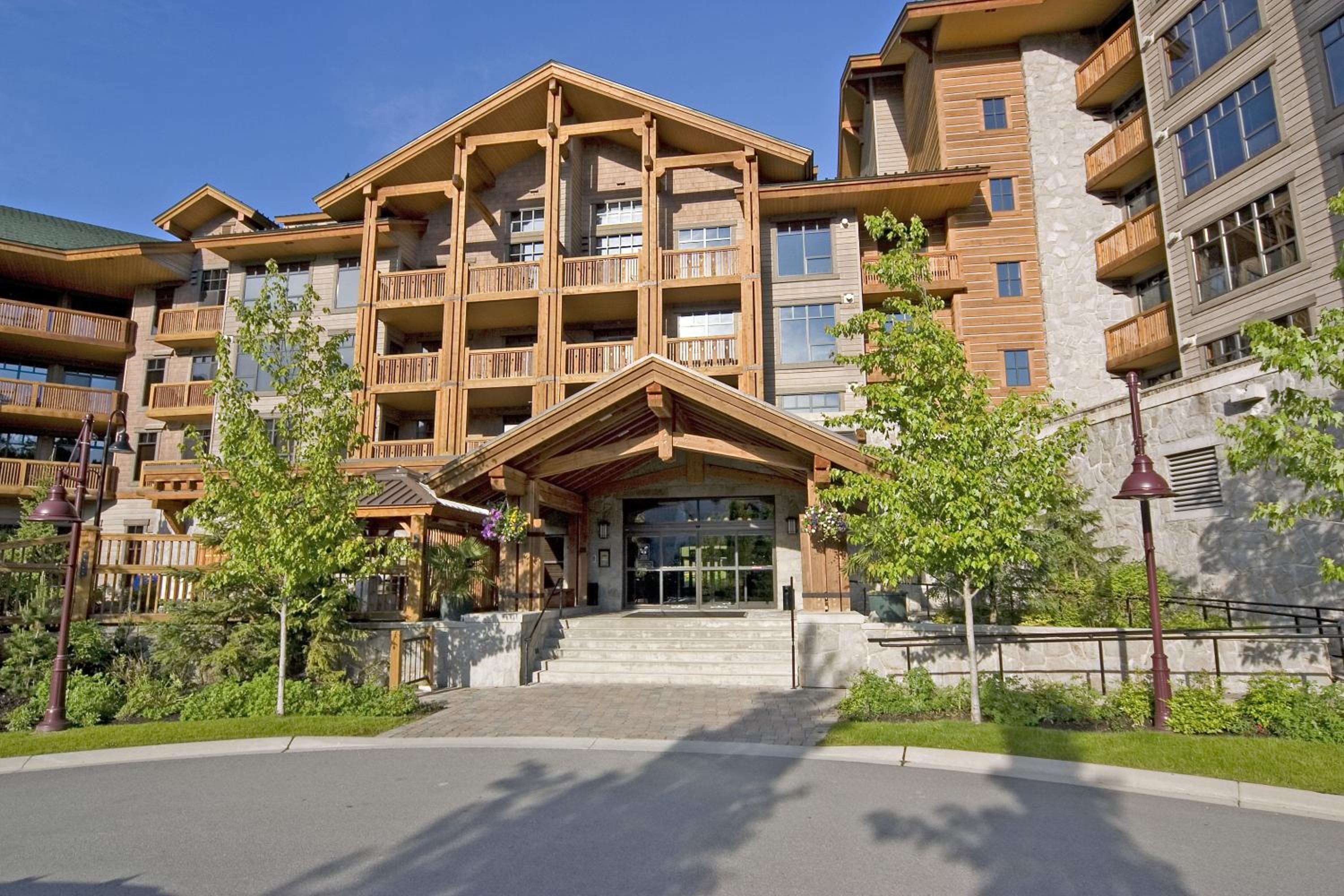 First Tracks Lodge-2