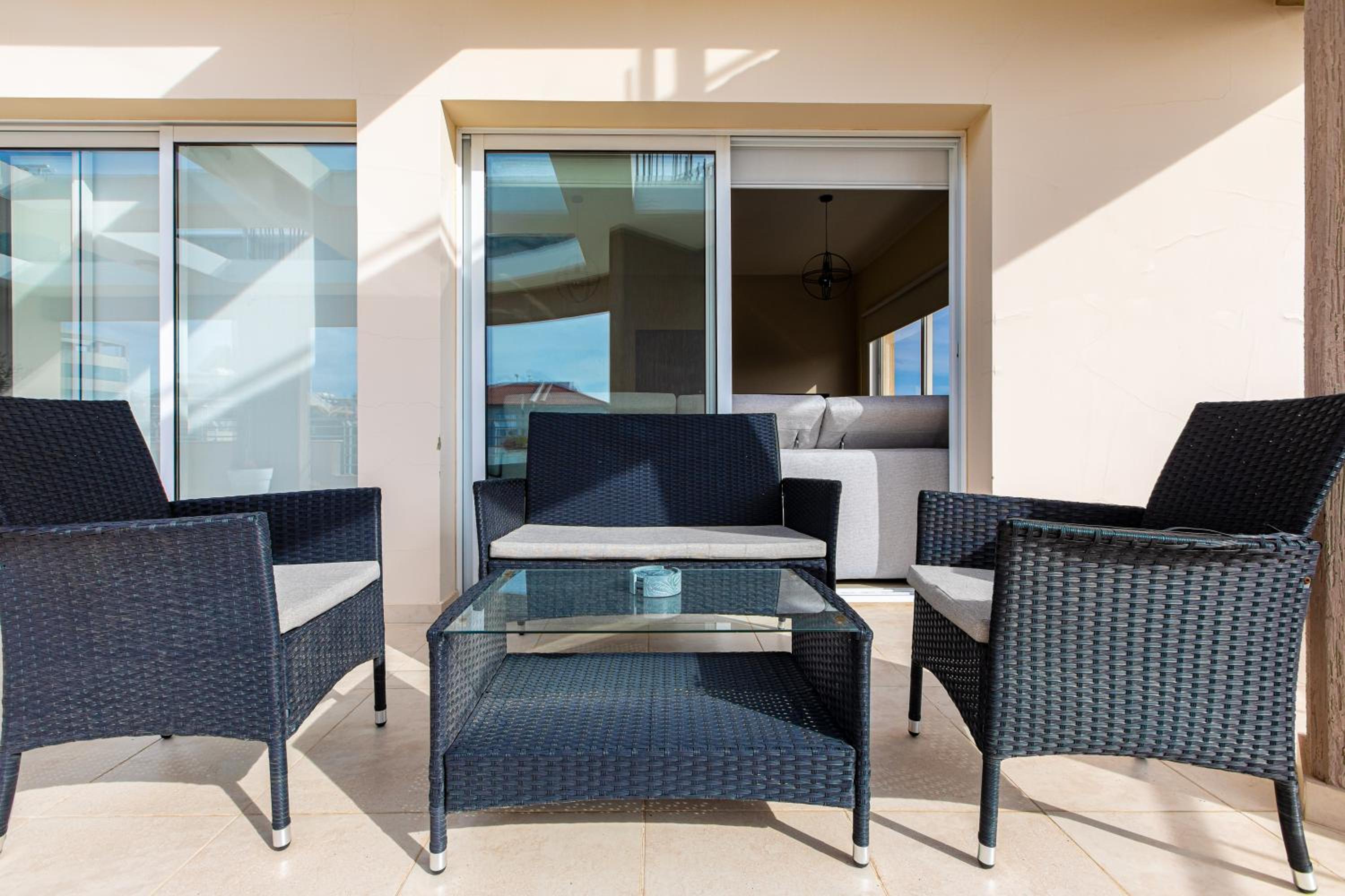Central Bliss / your perfect home away from home