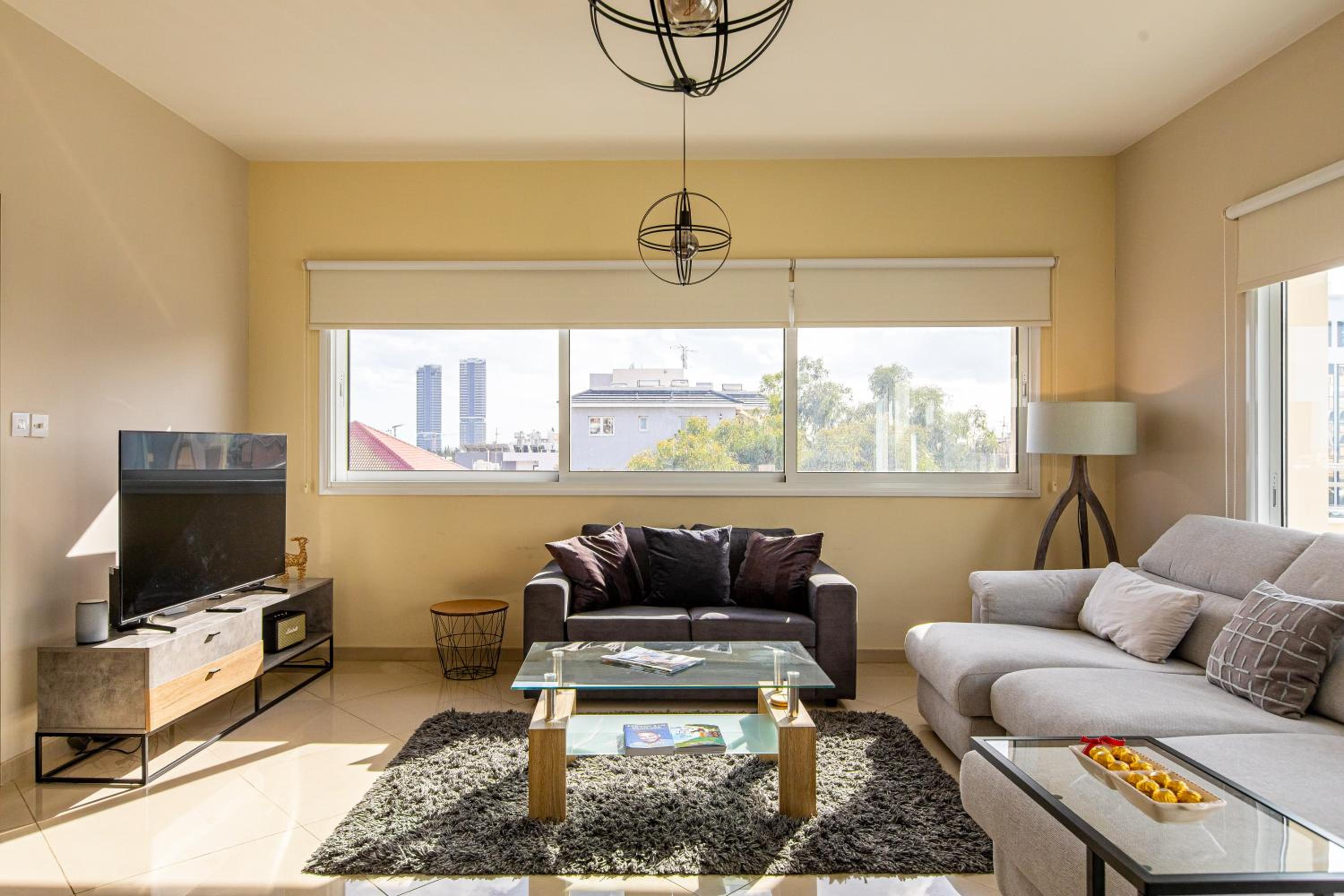 Central Bliss / your perfect home away from home