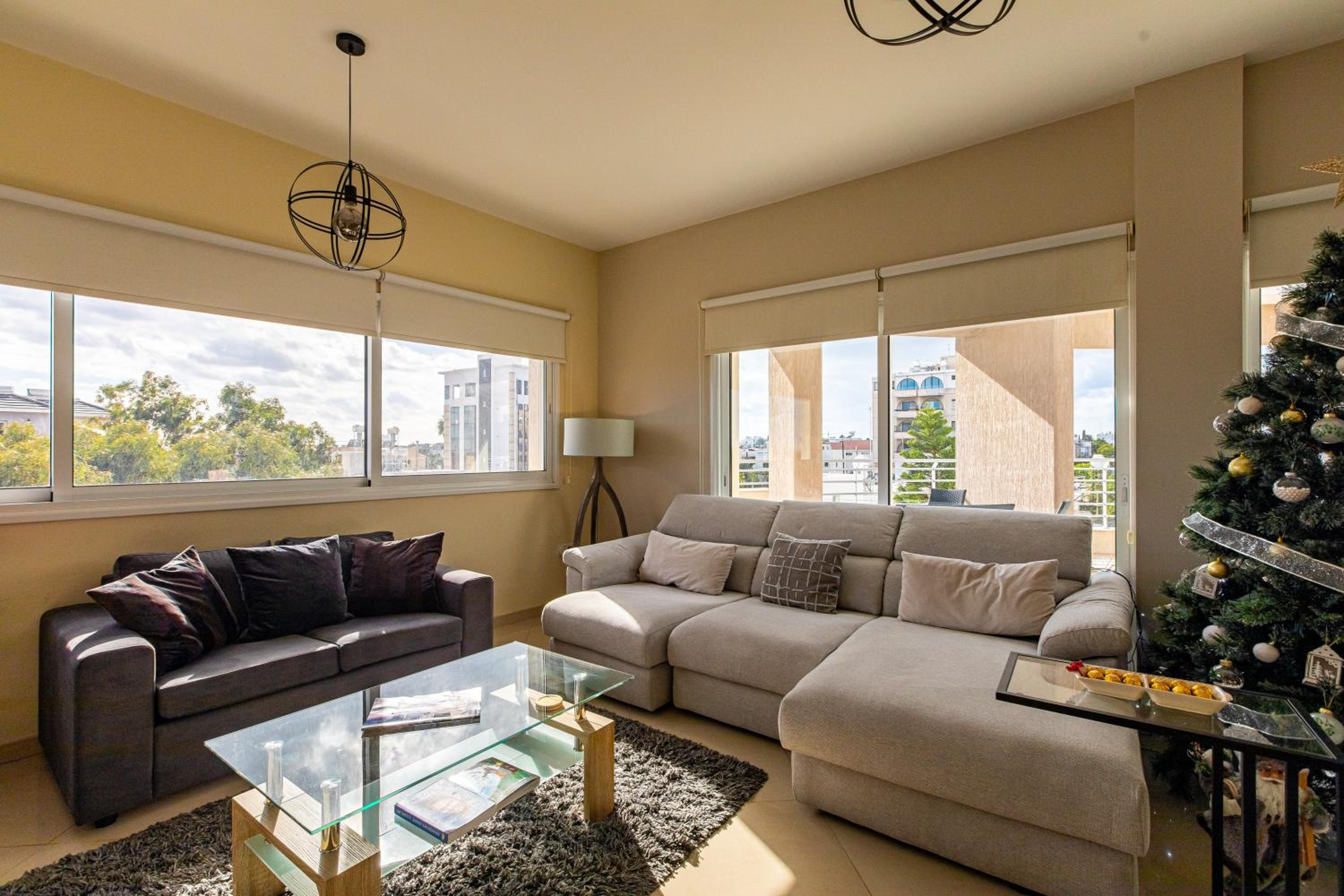 Central Bliss / your perfect home away from home