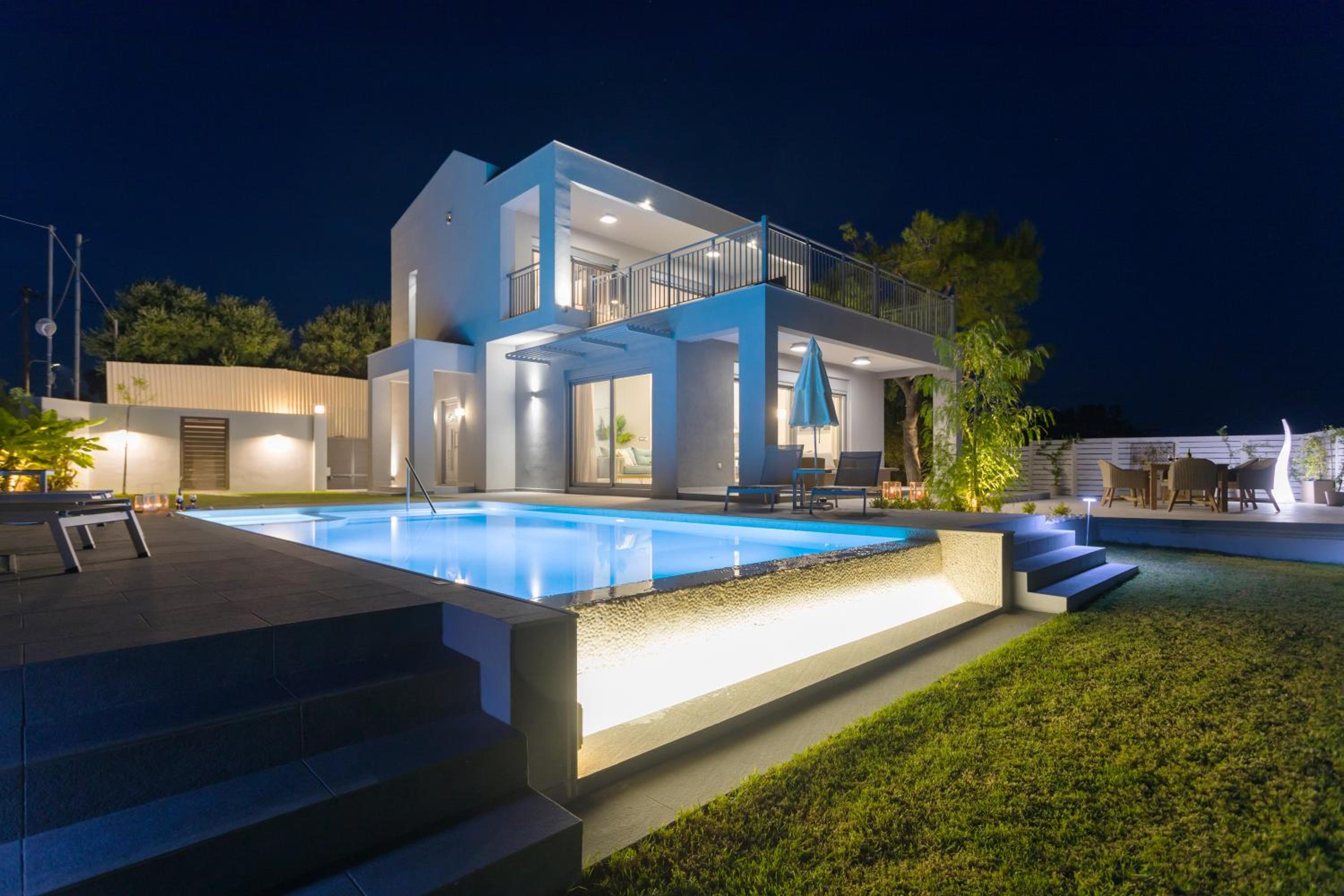 Villa Nick Art