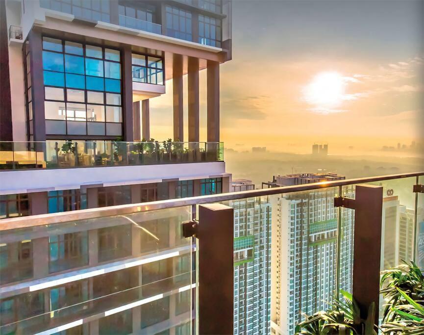 Setia Sky88 Infinity Pool 4 pax, 2 Rooms