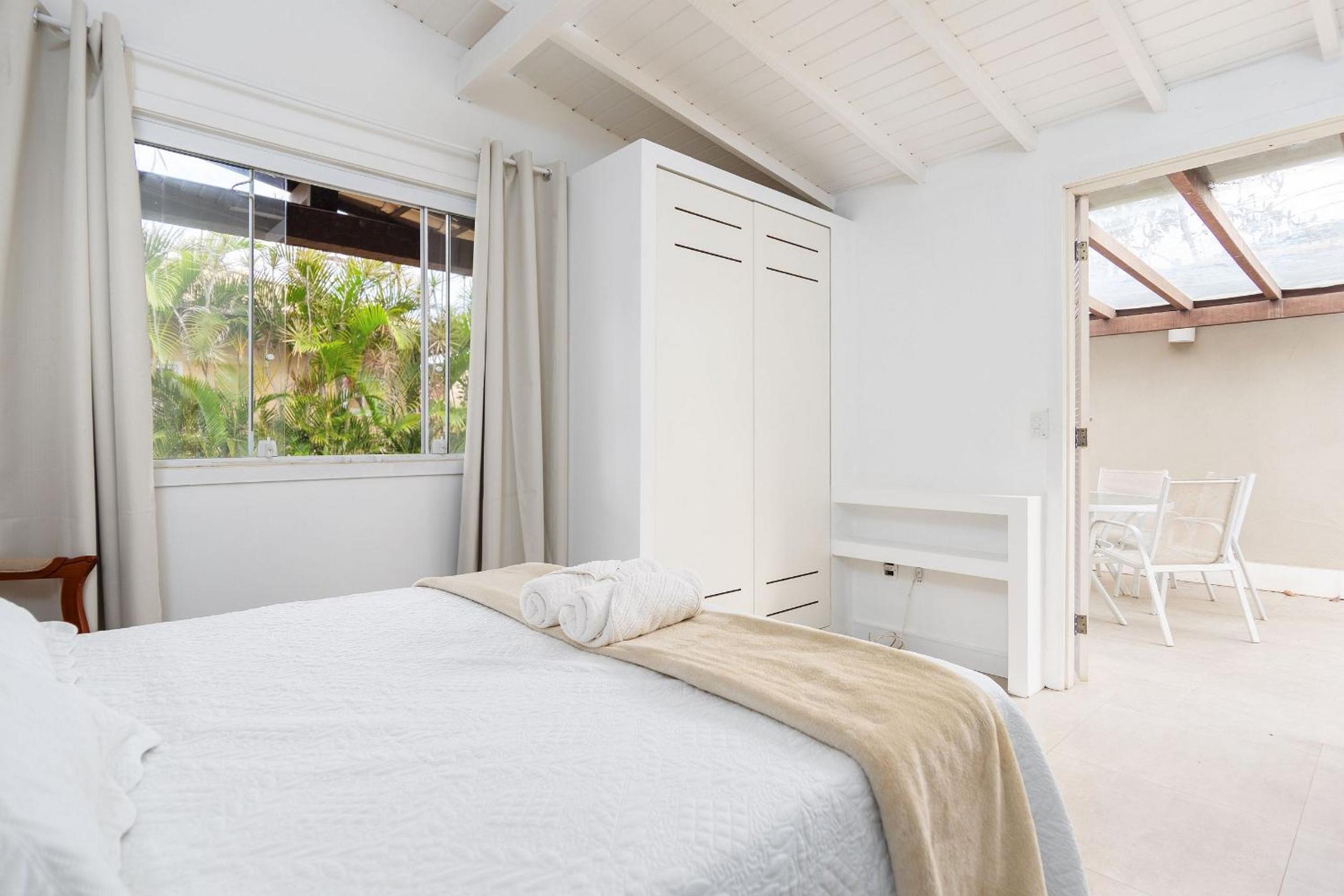 Bz09 Beach block! 5 suite house