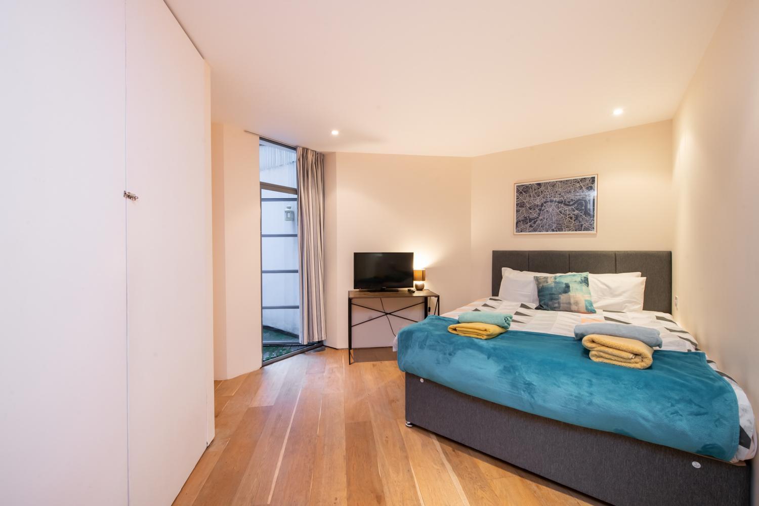 Pollen Street, Three-bedroom Flat