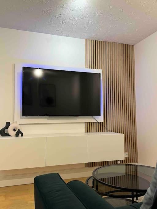 Cosy 1 Bed, Wembley