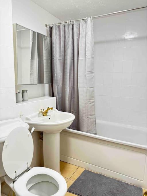 Cosy 1 Bed, Wembley
