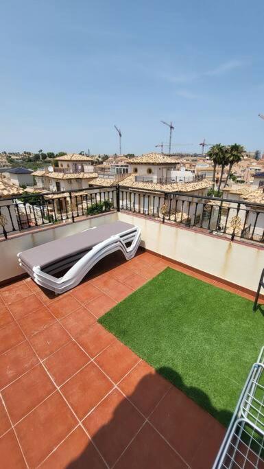 Casa Mario, La Zenia Boulevard area,fantastic 2 bedrooms, 2 bathrooms house with communal swimming pool and barbecue view 4