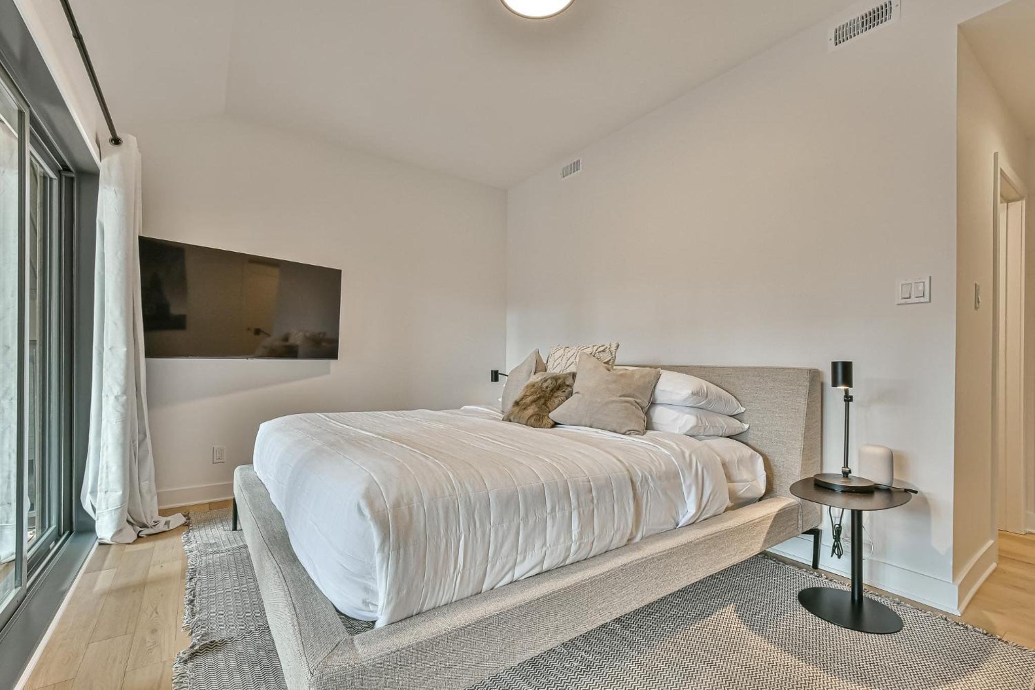 203 Verbier Building 7 - 5BR Tremblant Lux Condo Close to Everything