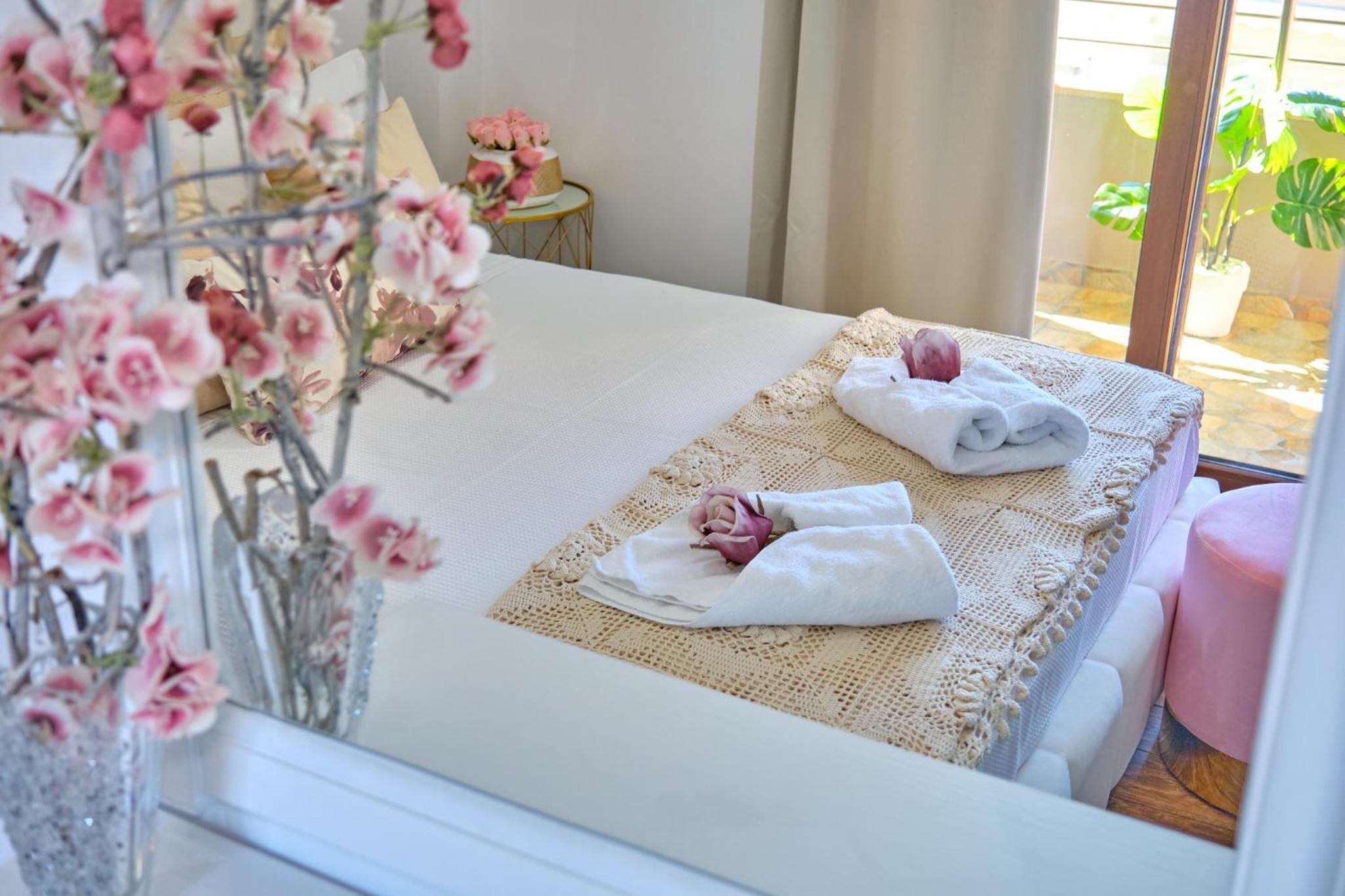 Elena Luxury Suite Agios Stefanos photo 4