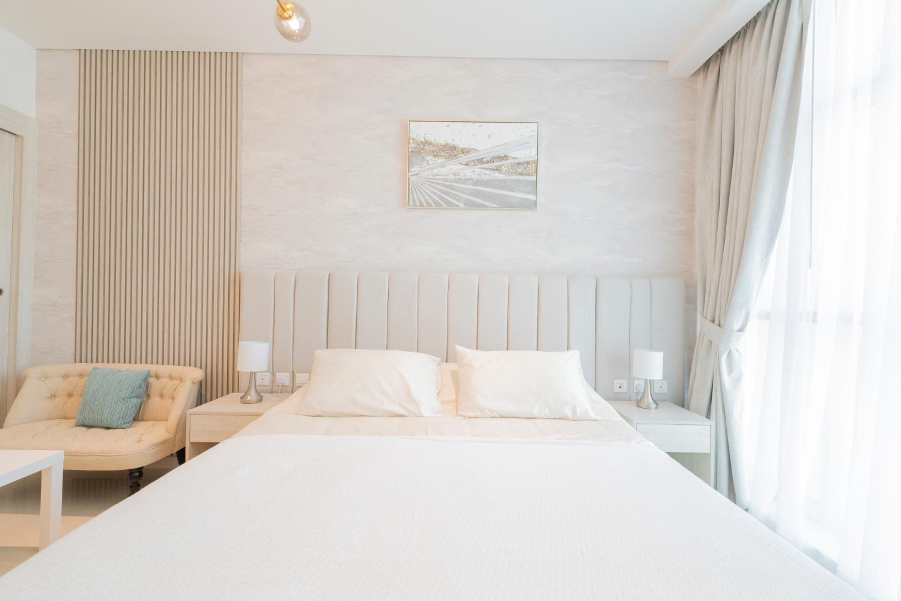 Luxury Studio, Seven Palm Residence-Palm Jumeirah
