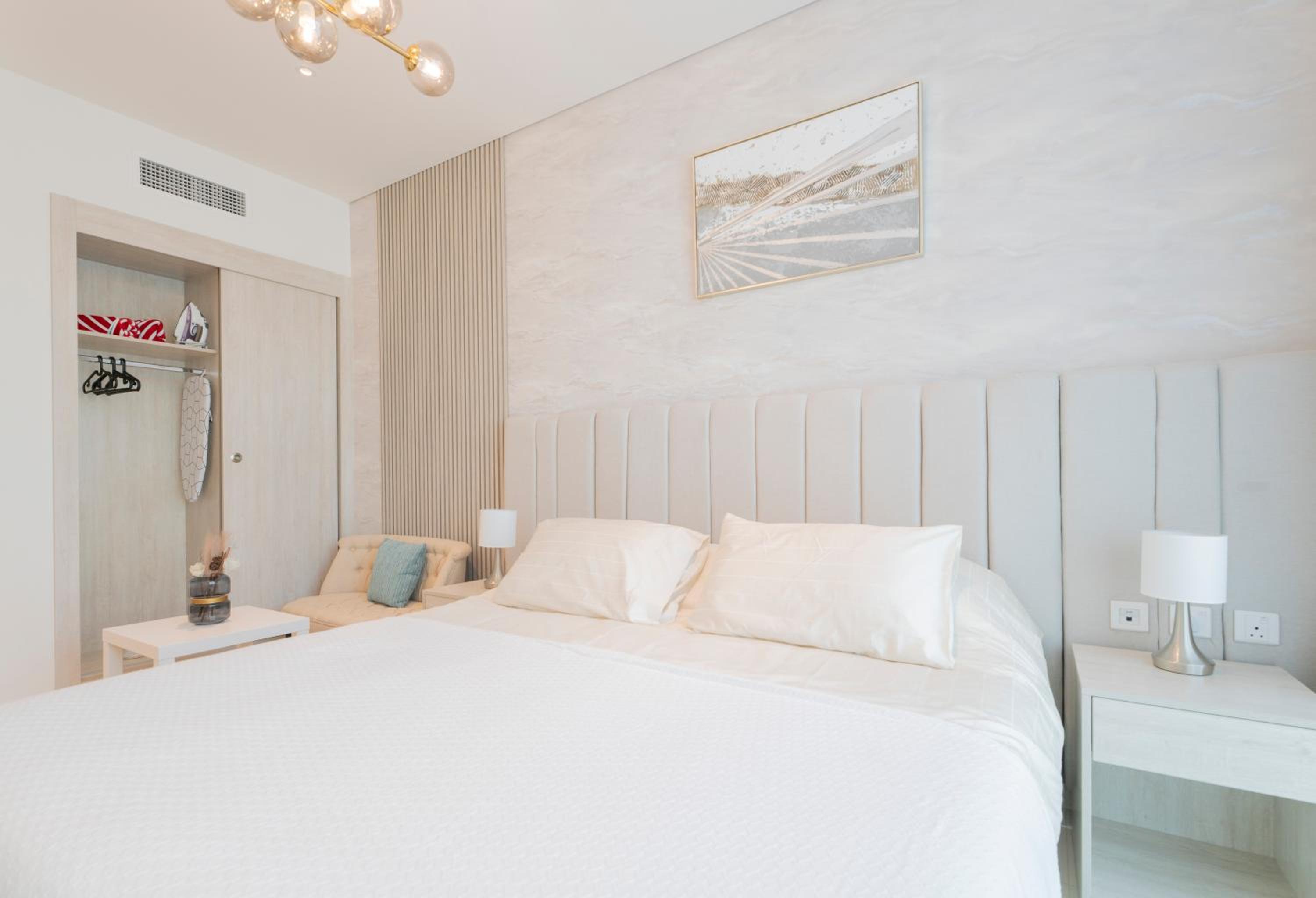 Luxury Studio, Seven Palm Residence-Palm Jumeirah
