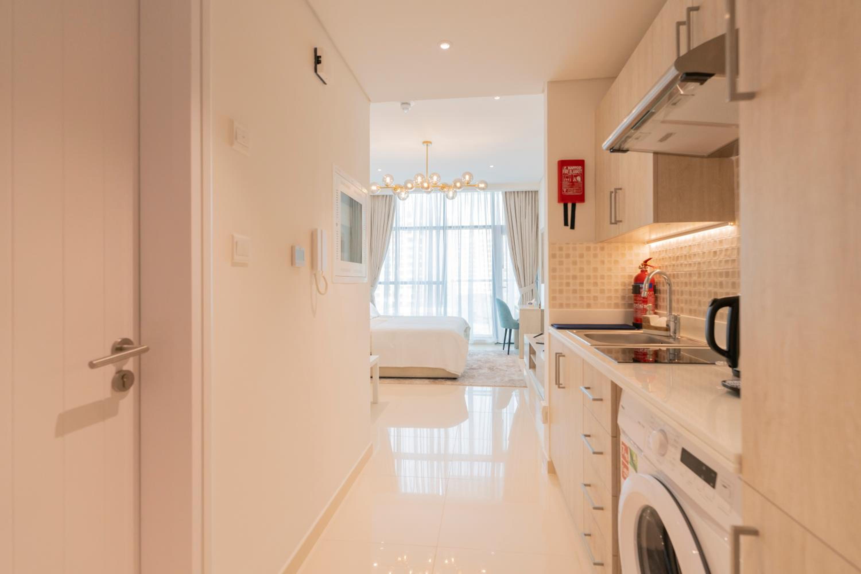 Luxury Studio, Seven Palm Residence-Palm Jumeirah