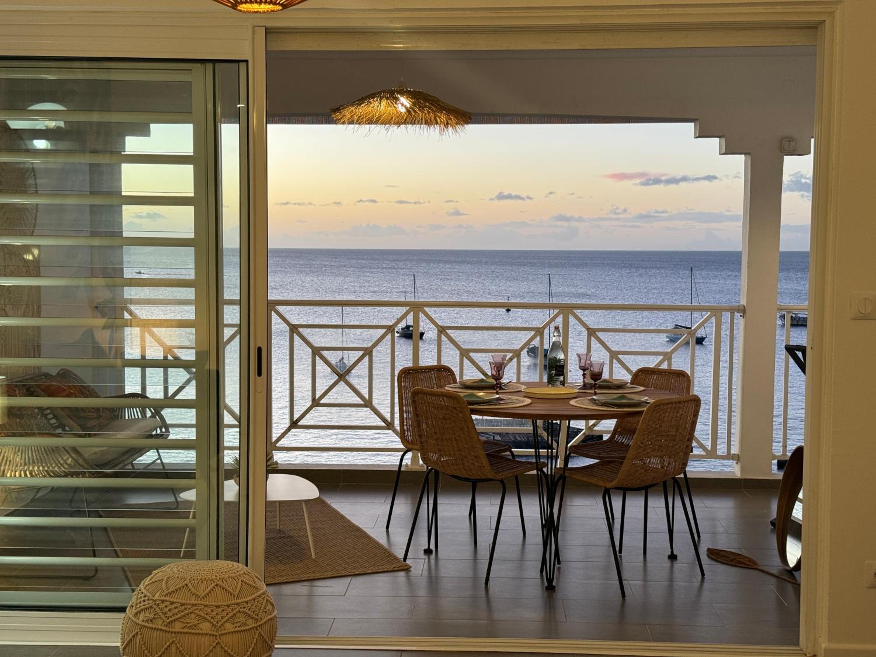 T3 vue exceptionnelle, bord de mer, Anse Mitan view 3