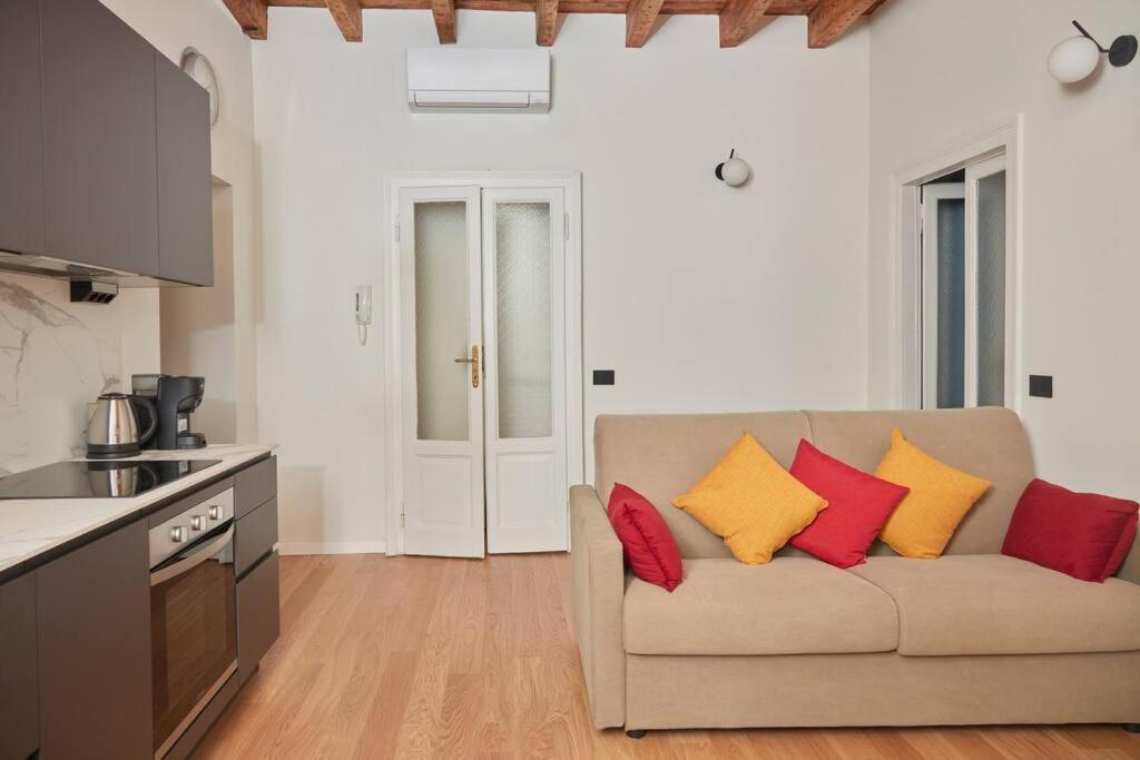 Casa Ortica, three-room apartment Città studi/Politecnico/besta 20 min Duomo