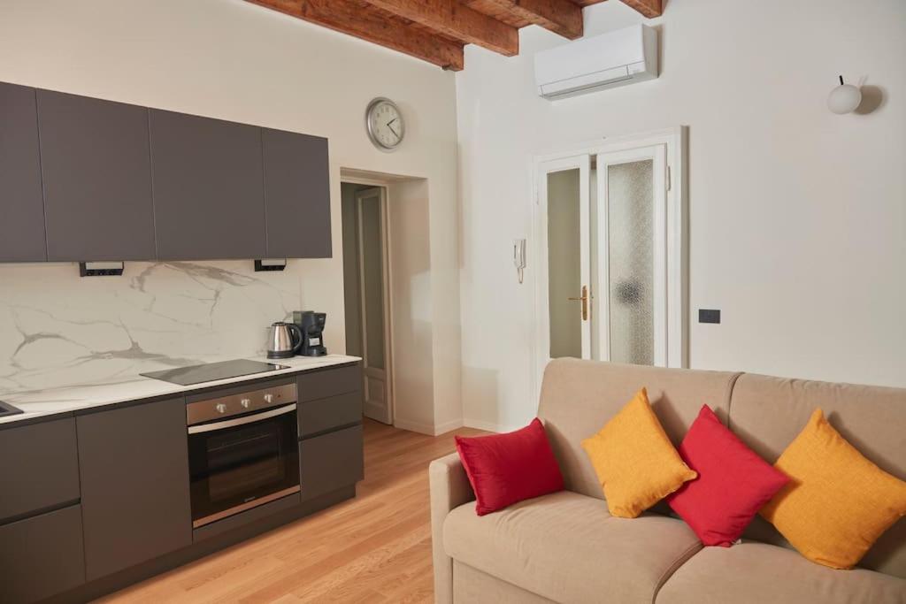 Casa Ortica, three-room apartment Città studi/Politecnico/besta 20 min Duomo