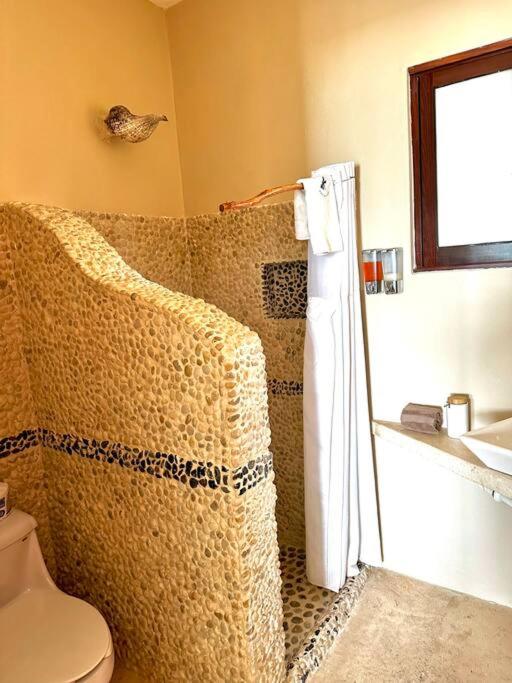 Casa Libelula Beachfront House
