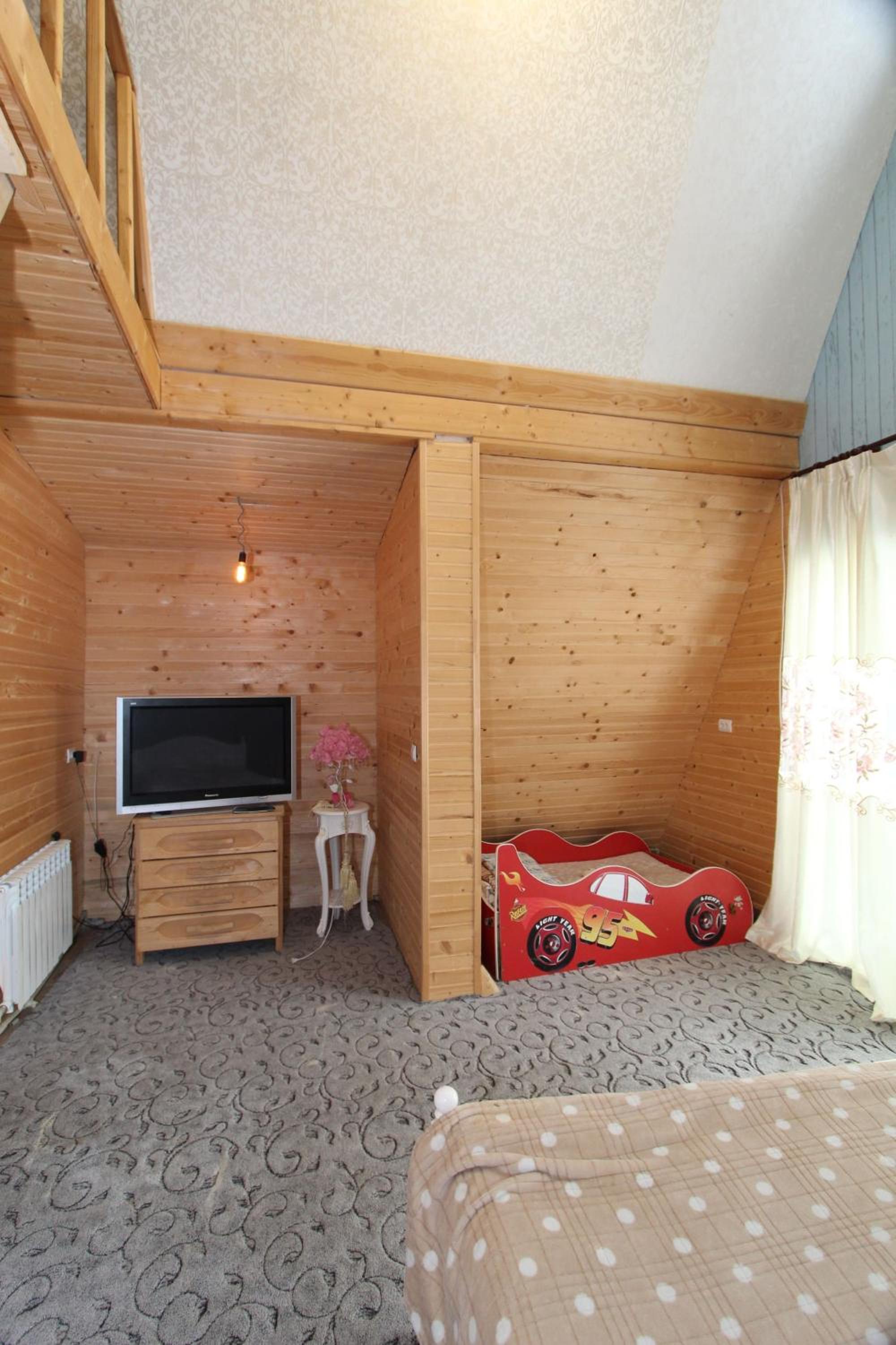 Photo 42
