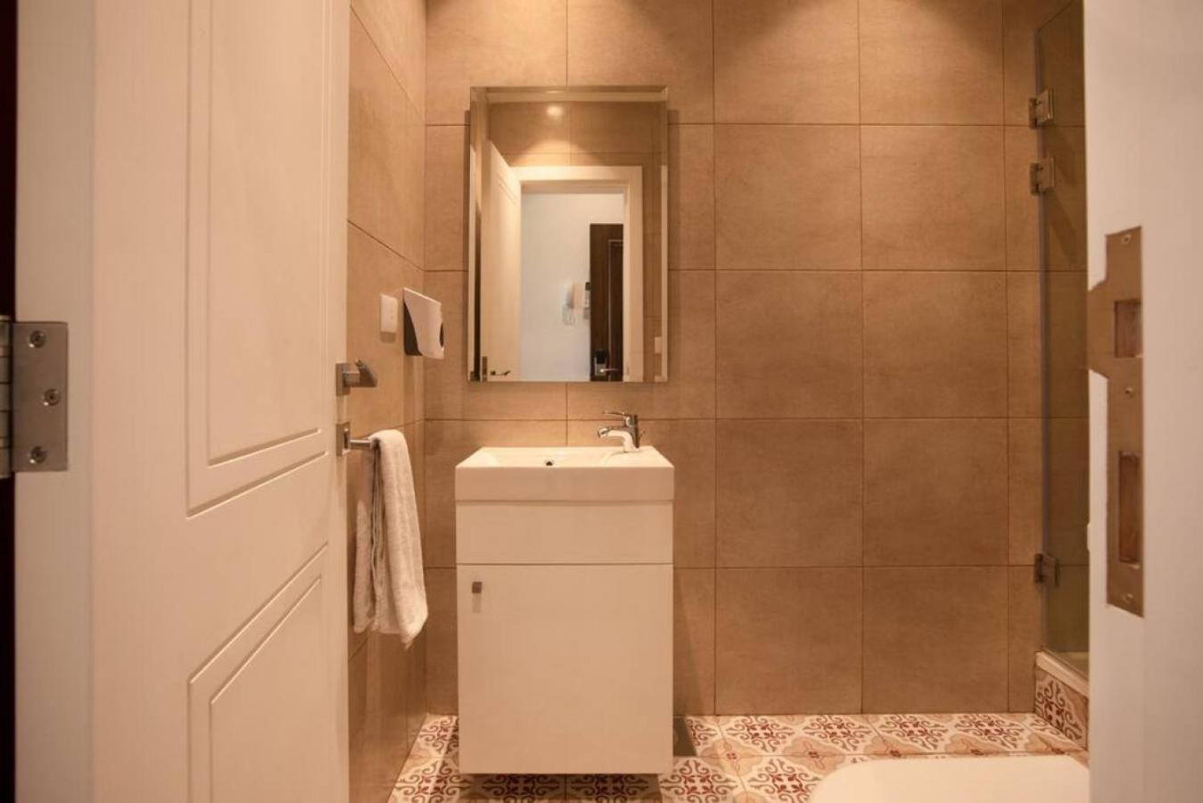 Madam Laylas Studio in Mar Mikhael view 4