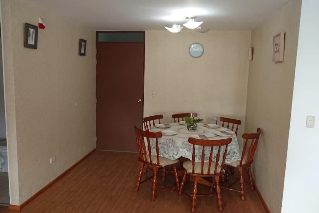 Modern & Comfortable near Town Lima view 2