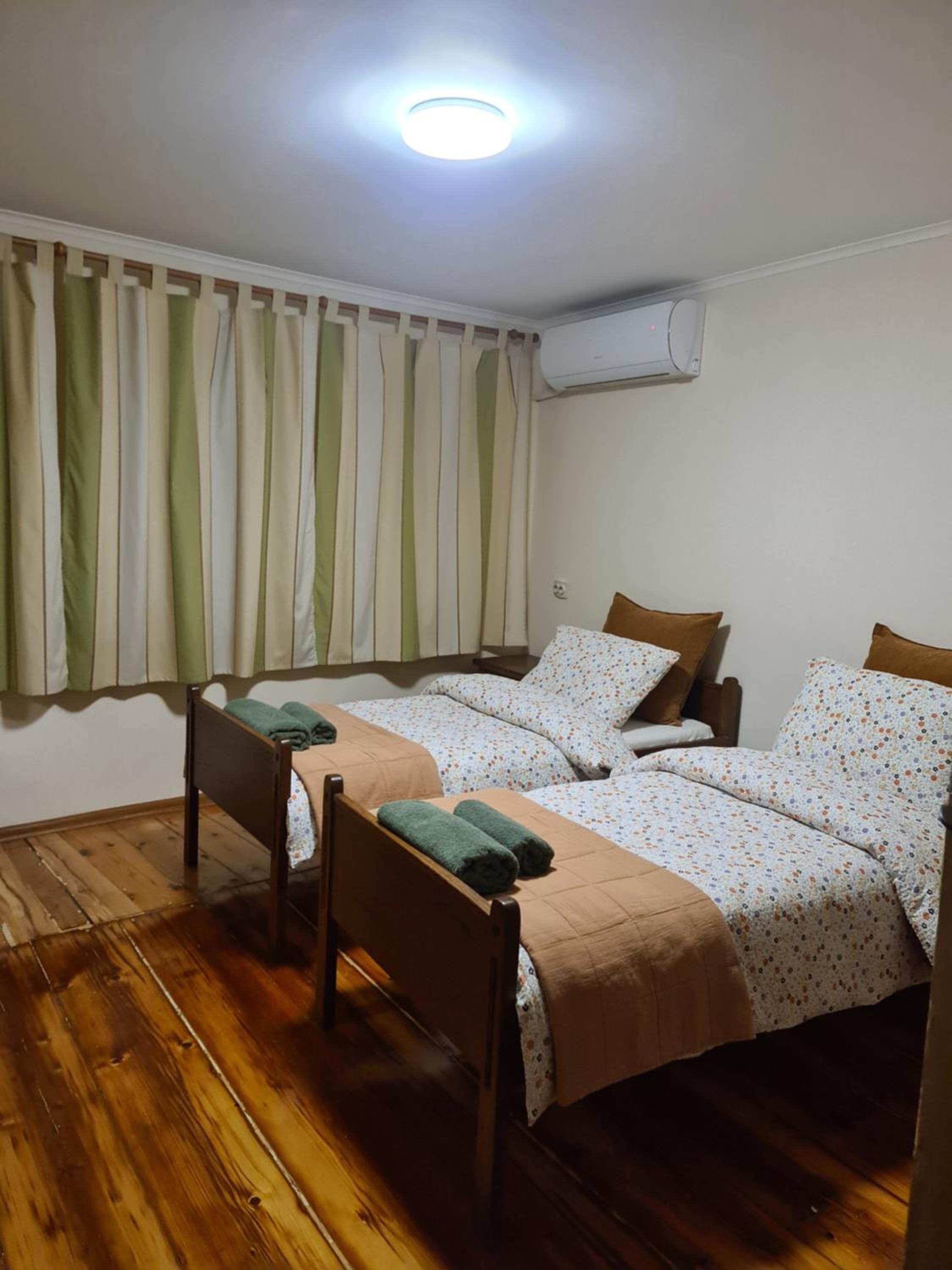 Guest House GURKO 7, 2BR, Top Center, Free Parking