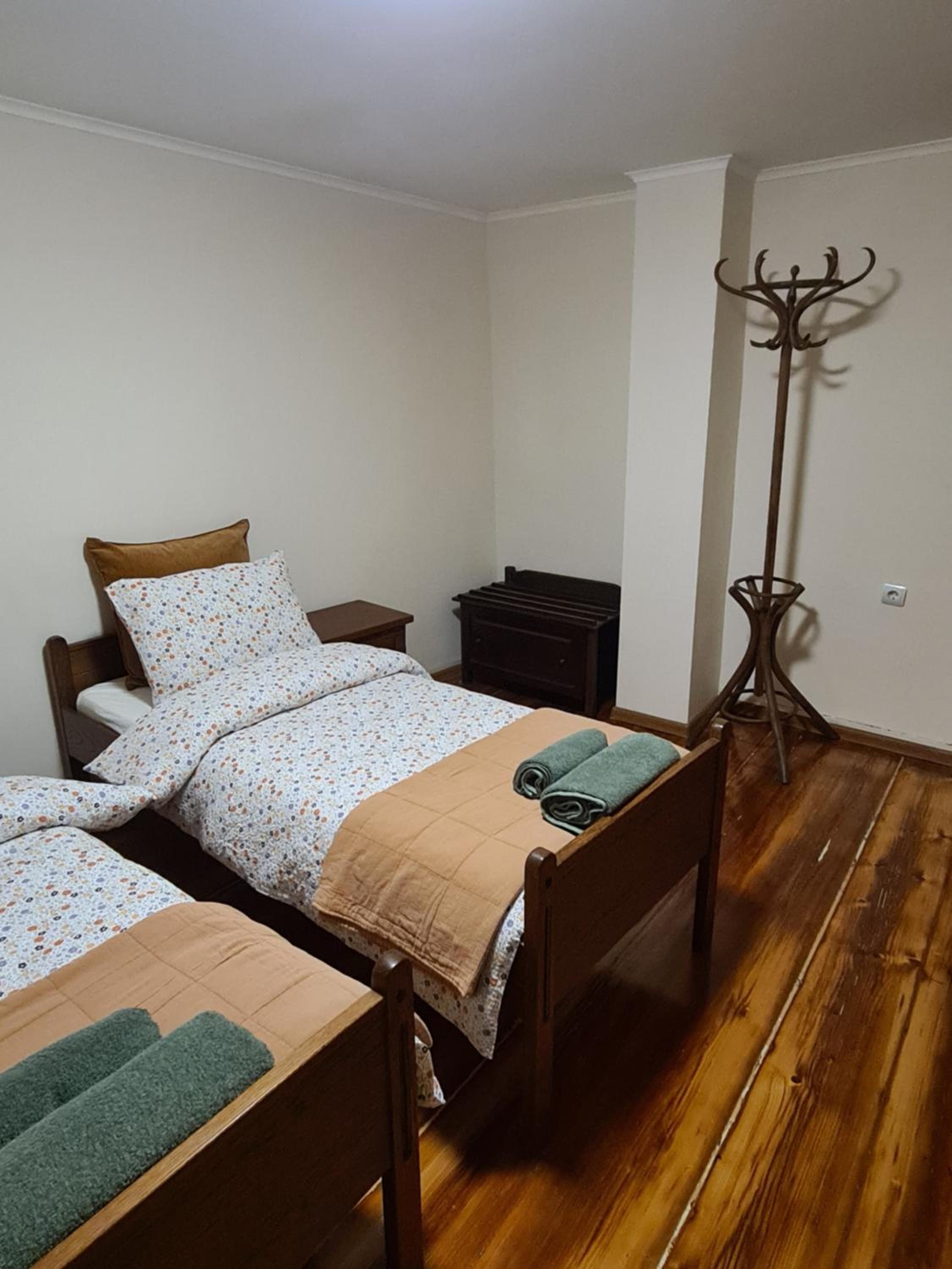 Guest House GURKO 7, 2BR, Top Center, Free Parking
