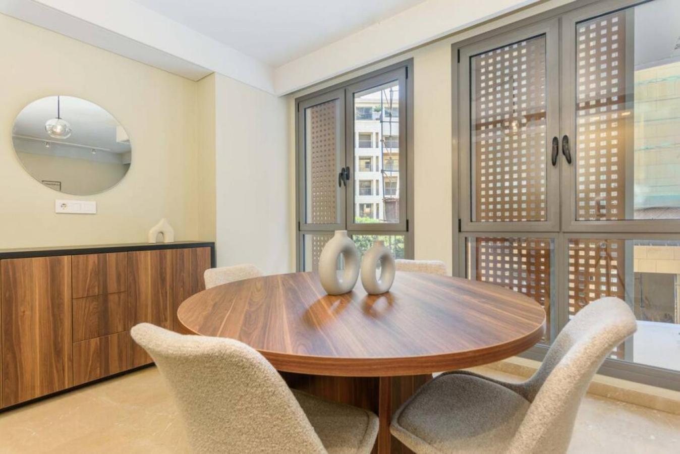 Solidere Lavish Apartments in Downtown Beirut view 5