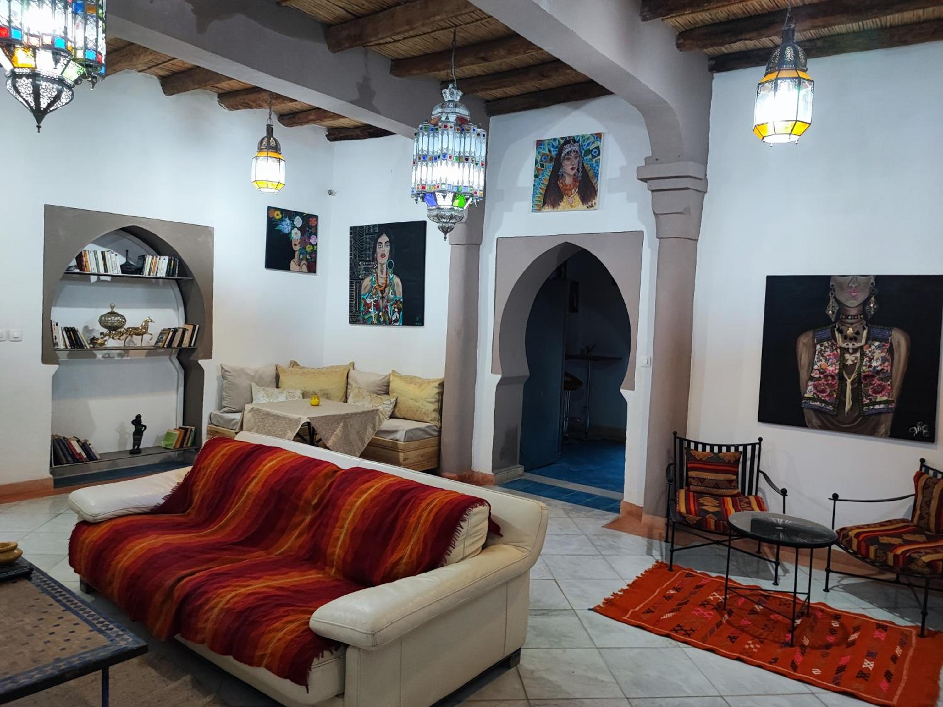 lounge