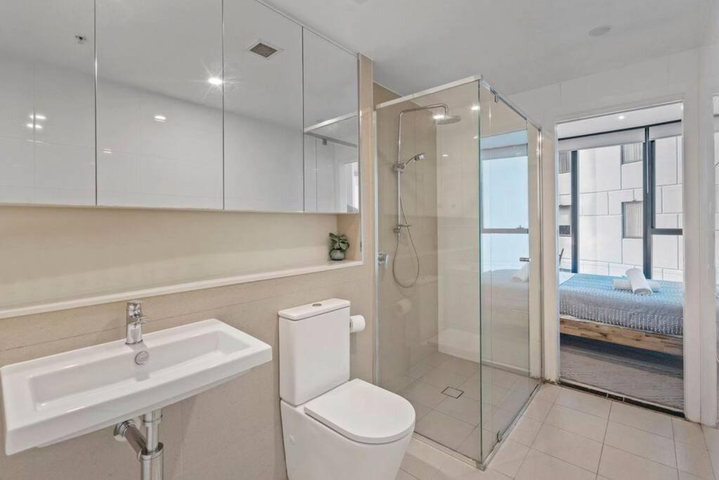 Brisbane CBD - entire apt 1bed1bath - Pool/GYM