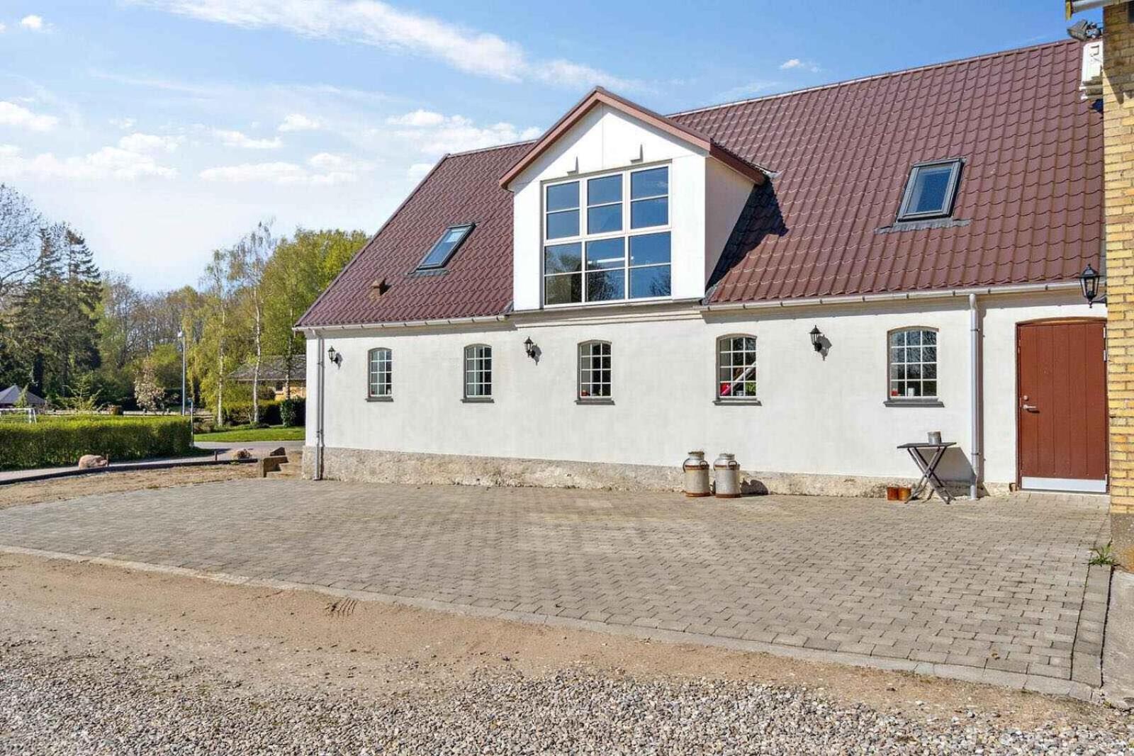 Lovely Farmhouse For The Whole Family