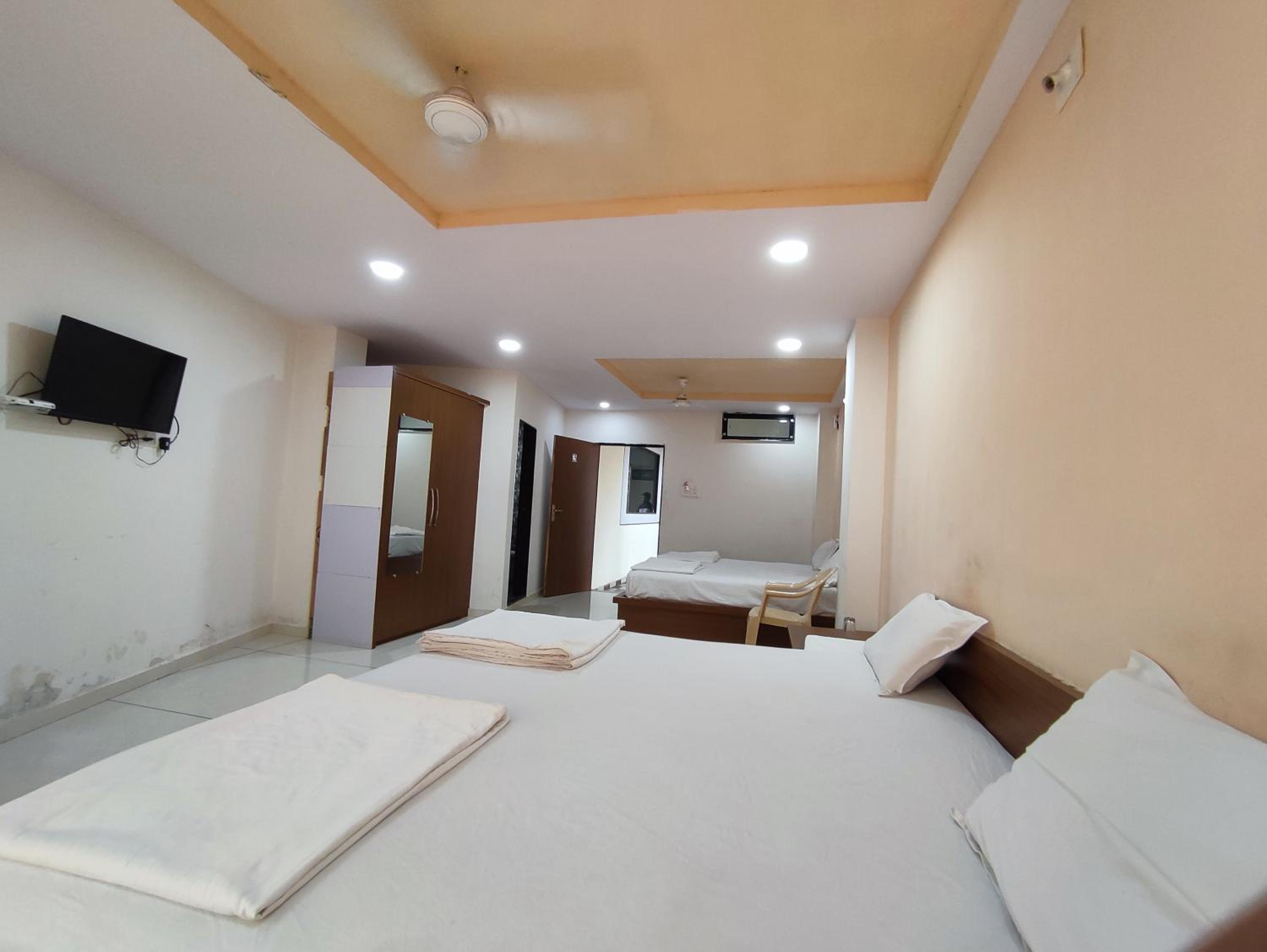 Hotel Vraj