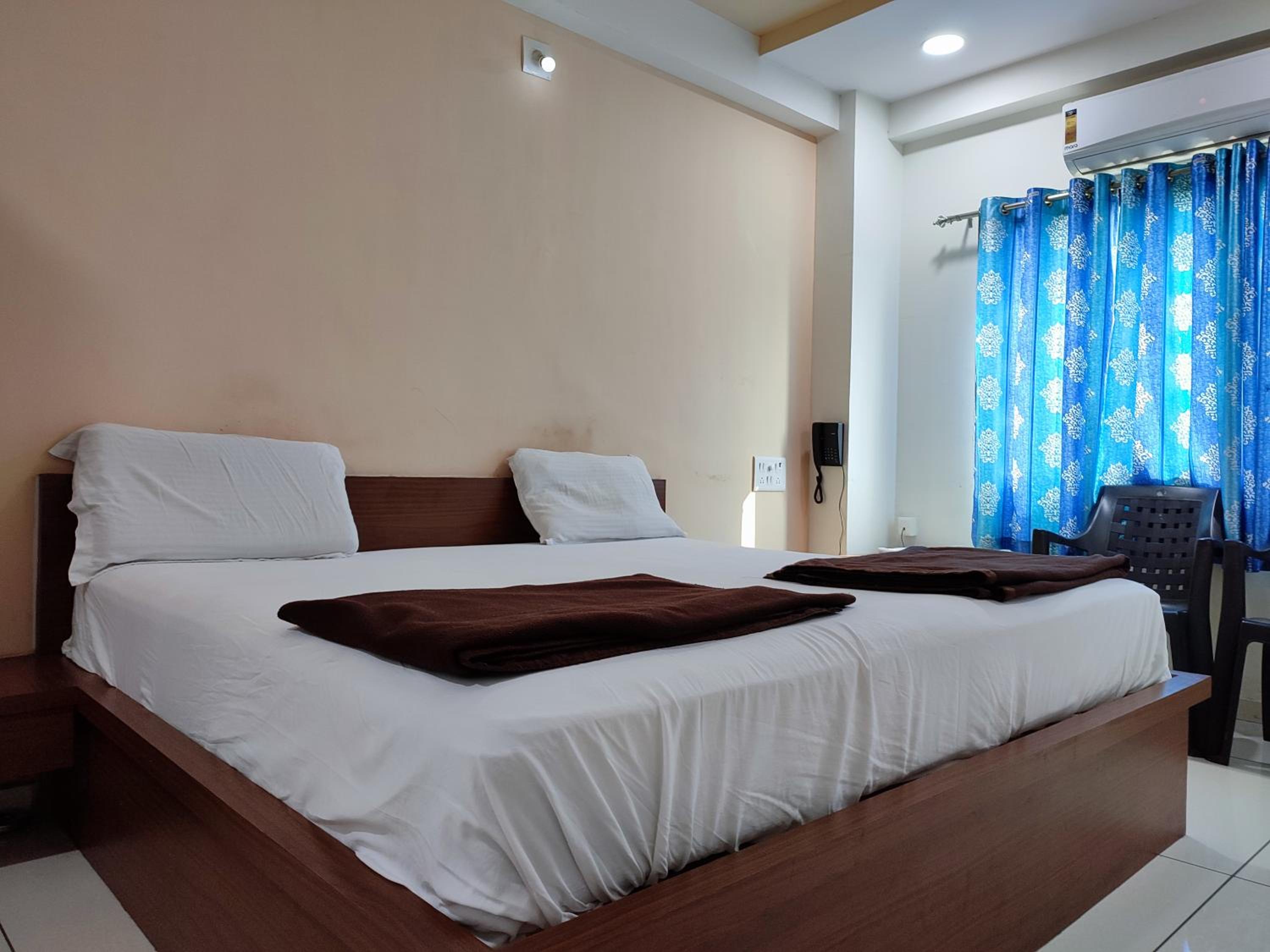 Hotel Vraj