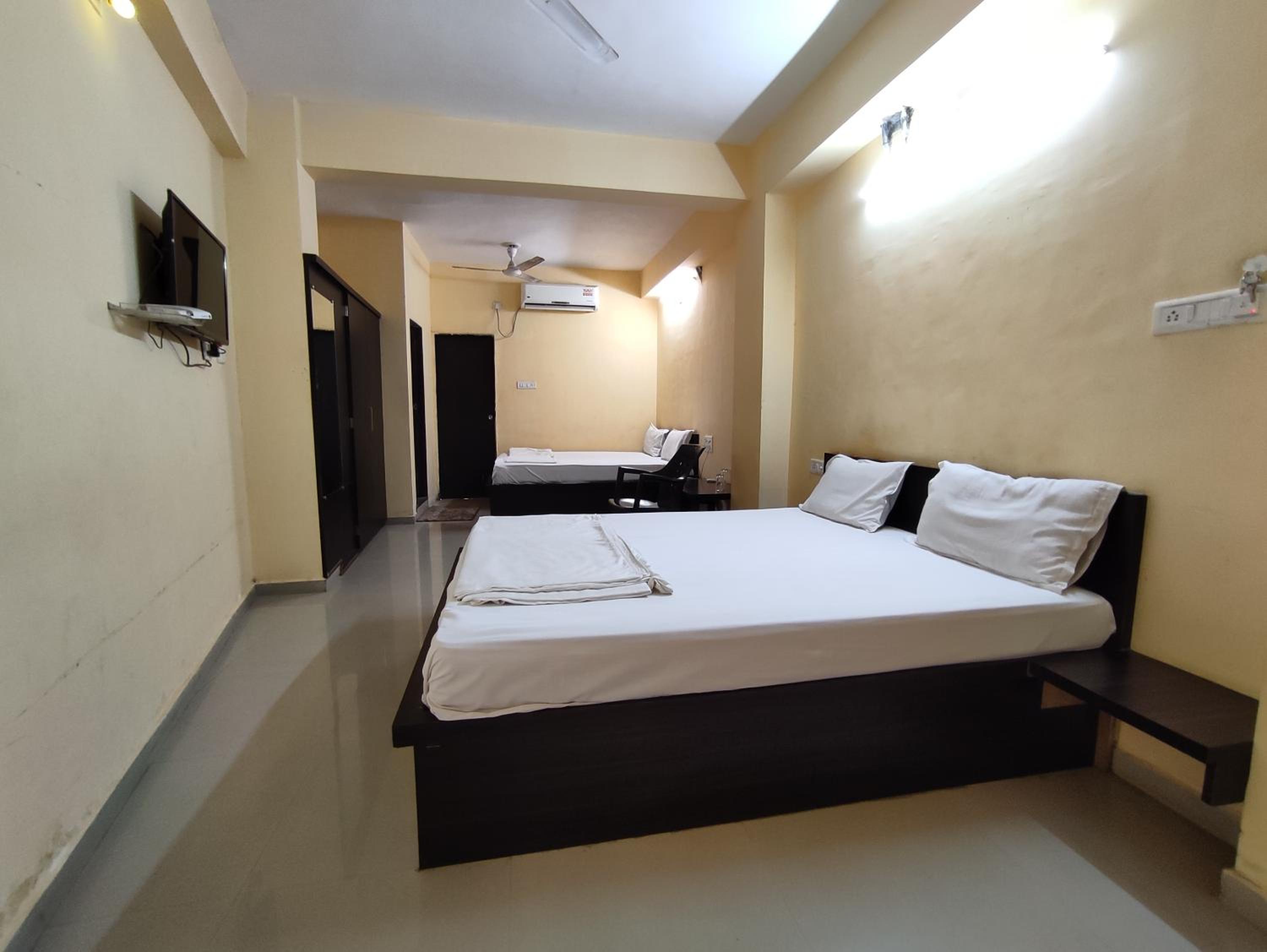 Hotel Vraj