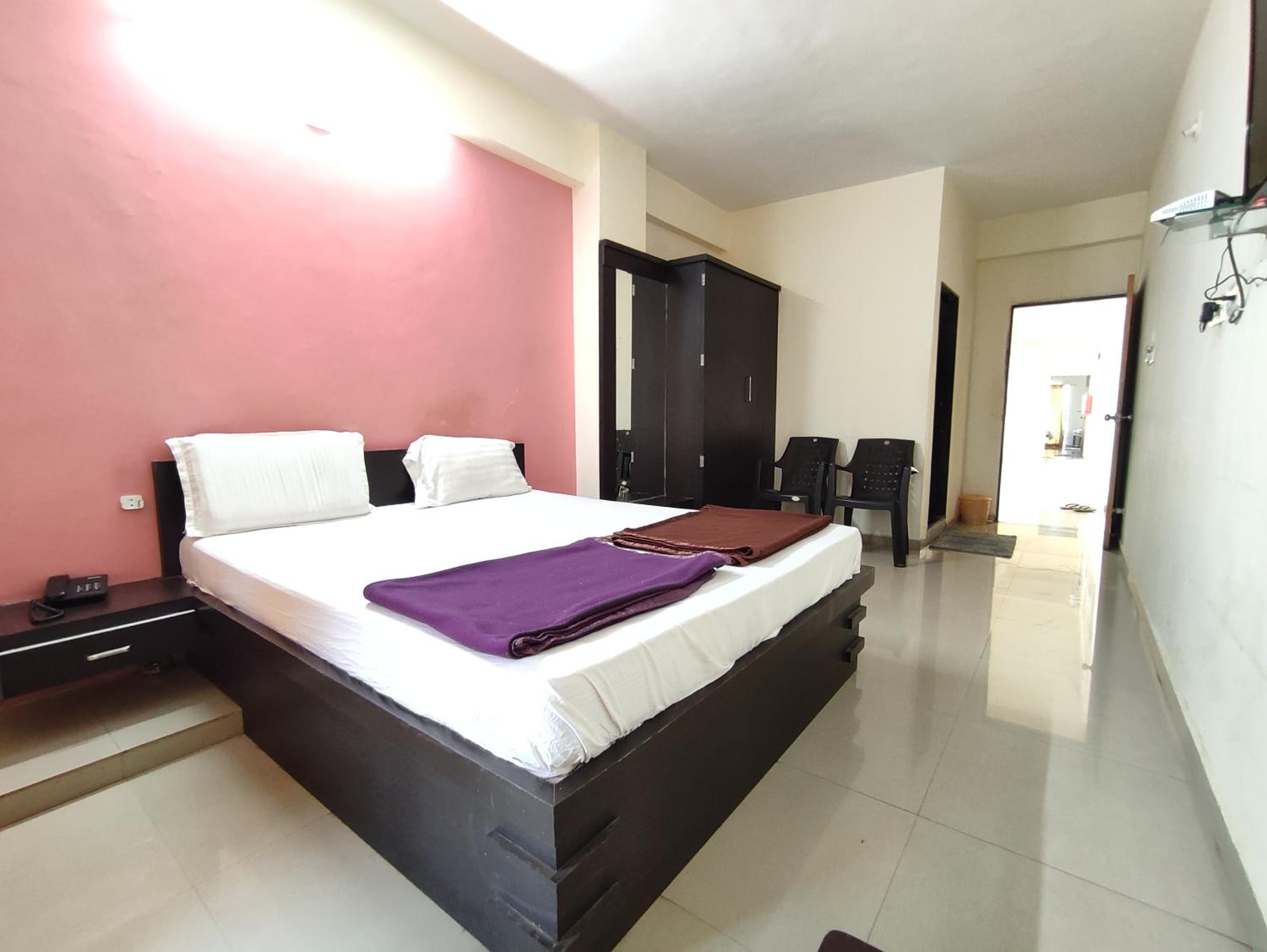 Hotel Vraj