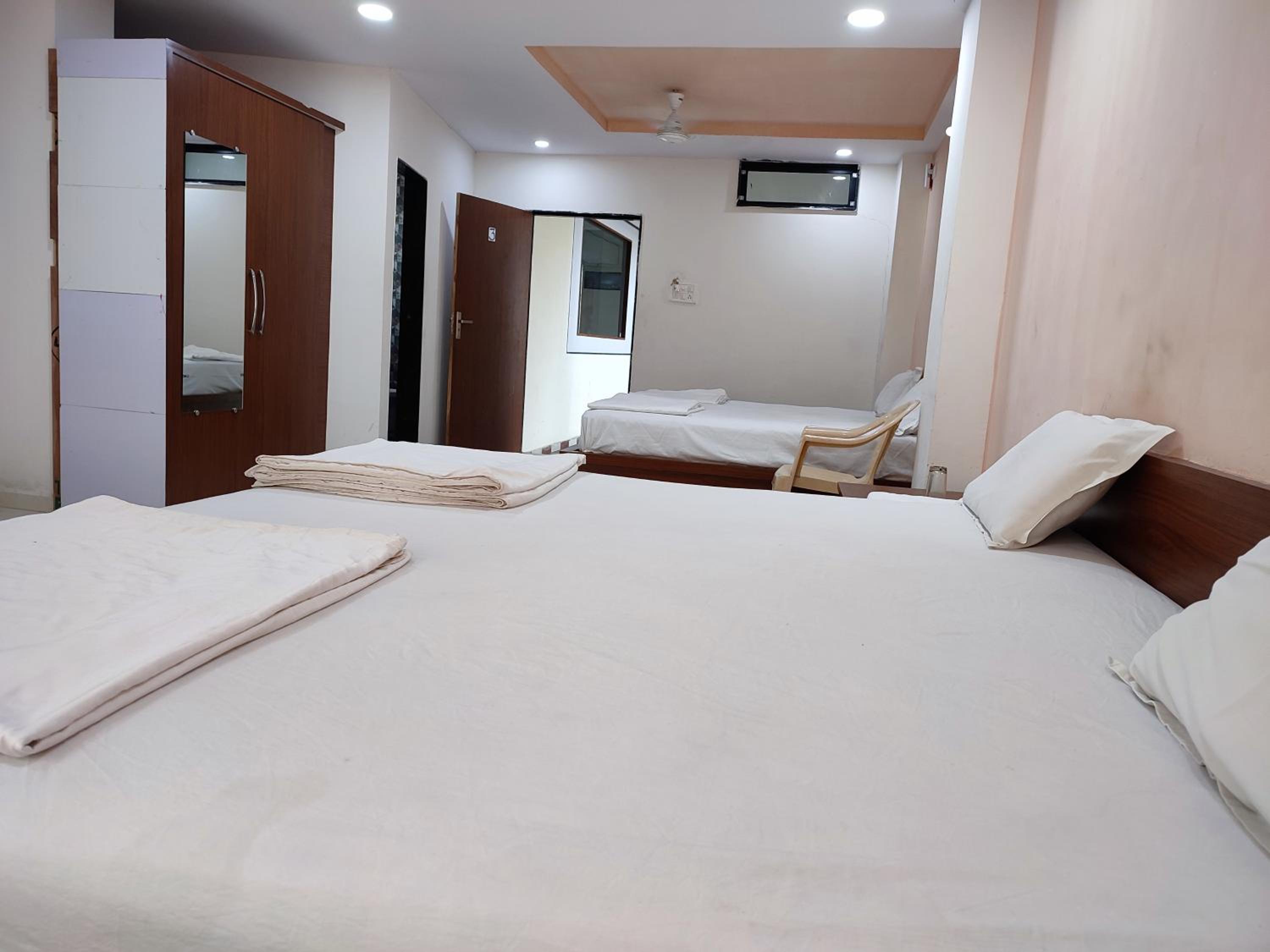 Hotel Vraj