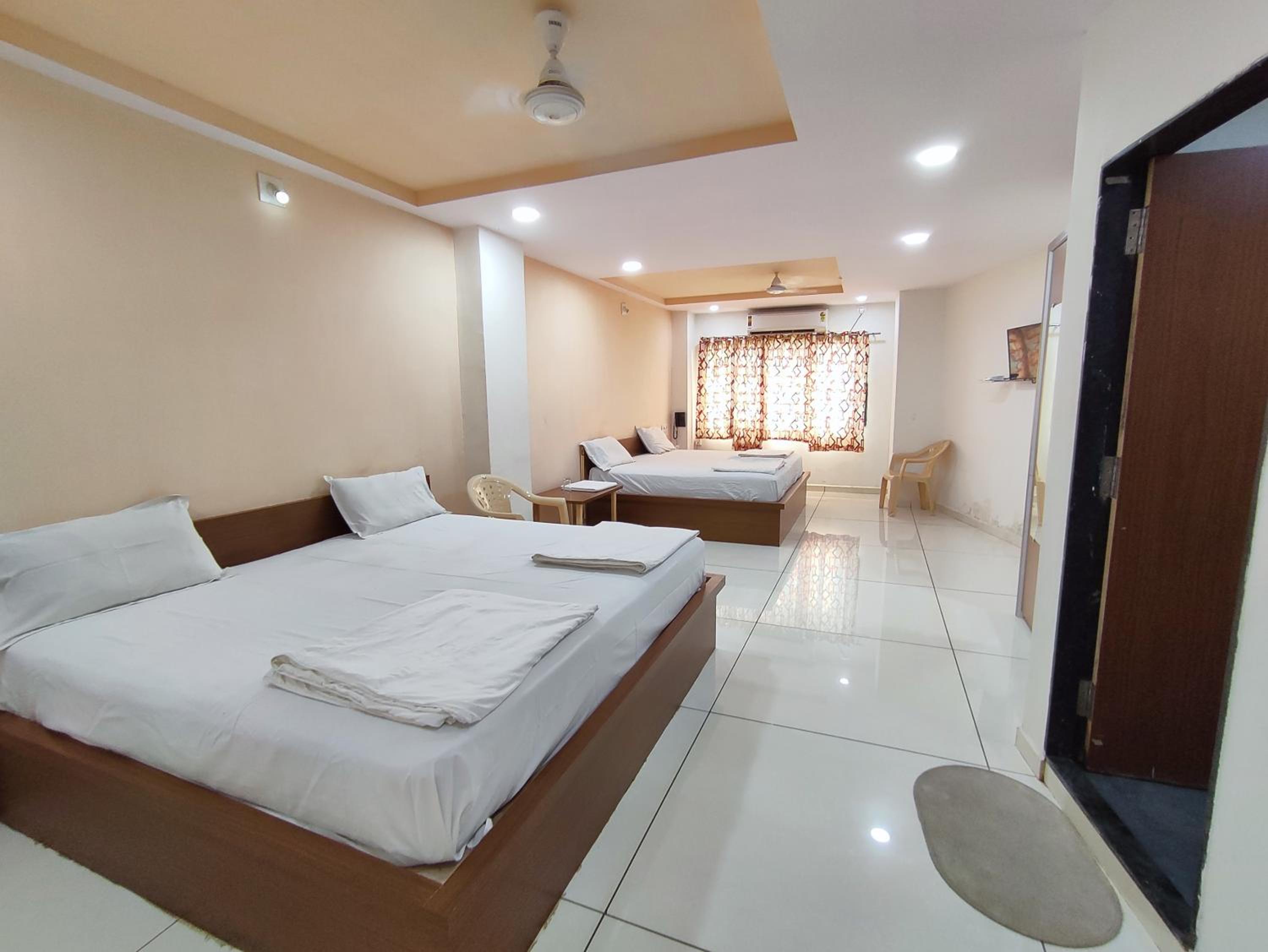 Hotel Vraj