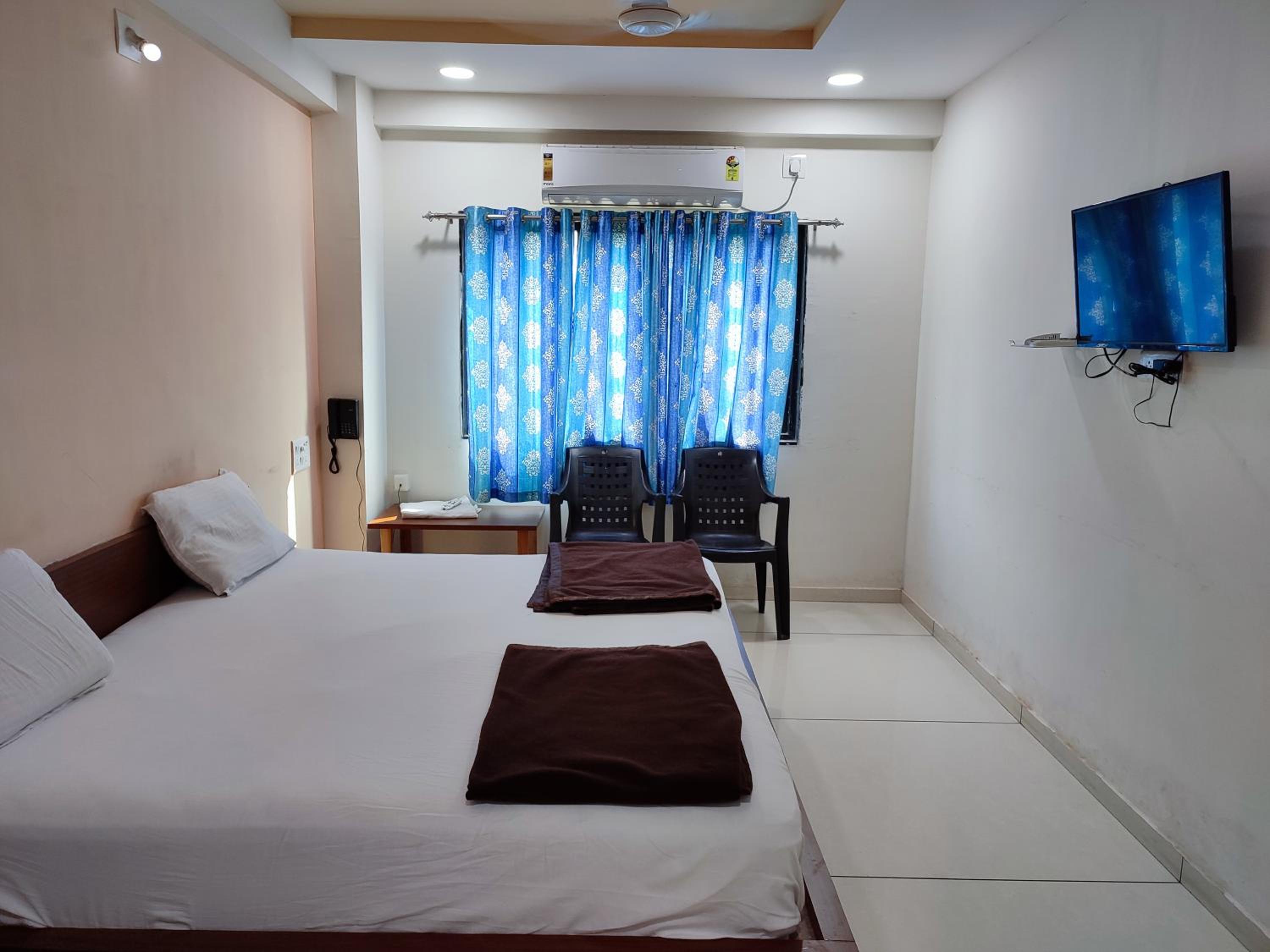 Hotel Vraj