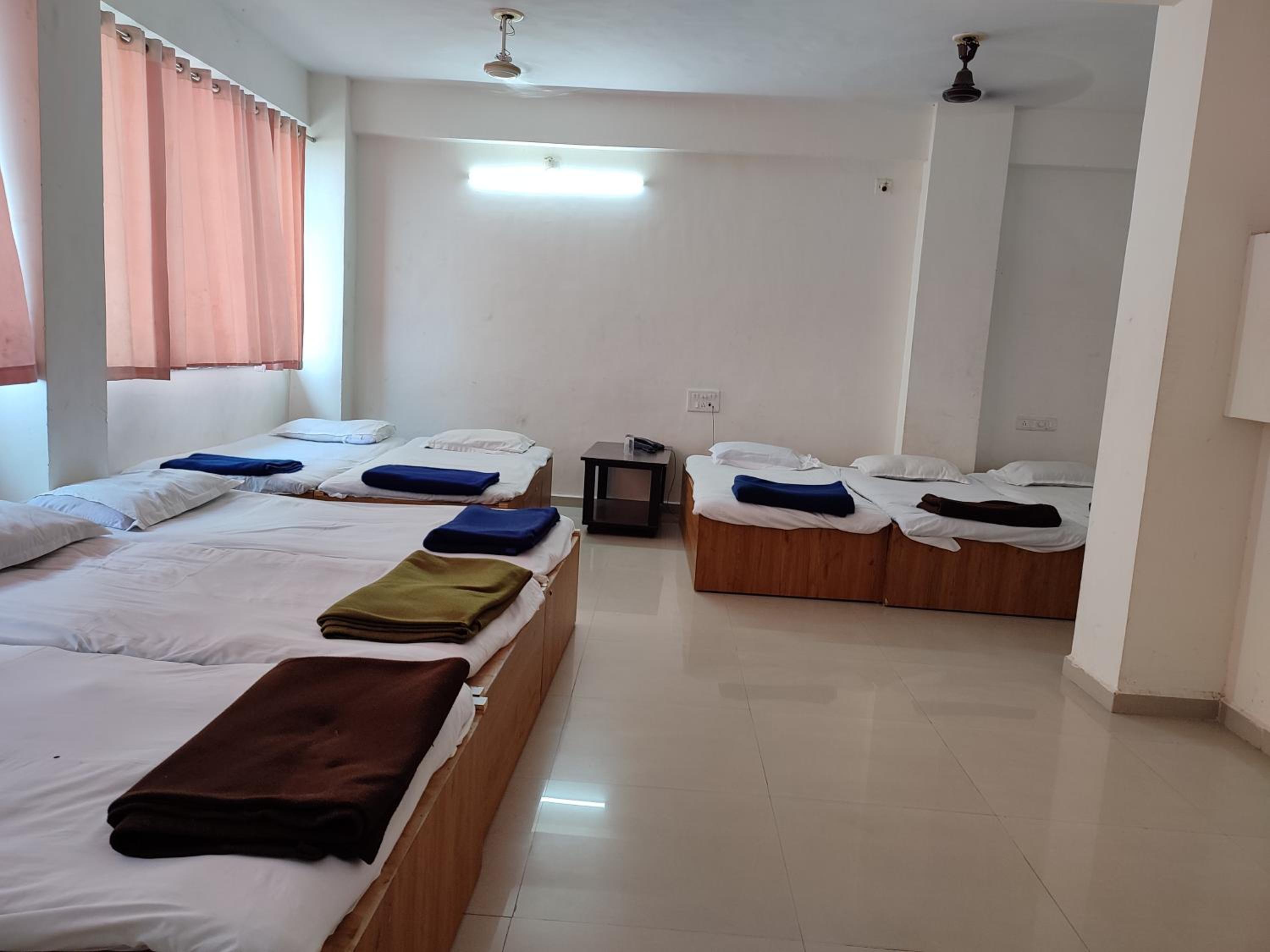 Hotel Vraj