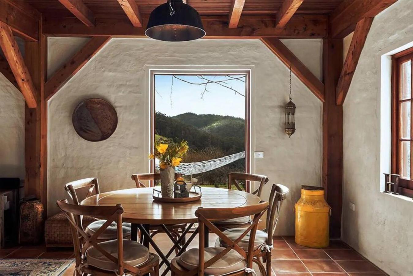 Hideaway Cottage - Secluded Retreat - Pet Friendly
