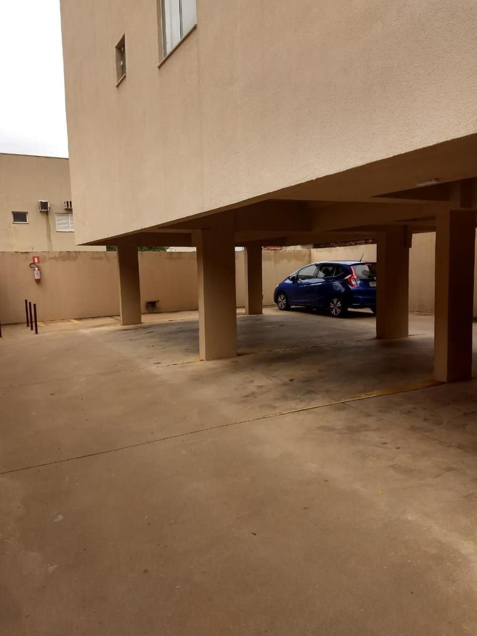 Aptos Moderno e Pratico próximo ao Teatro Paulo Moura